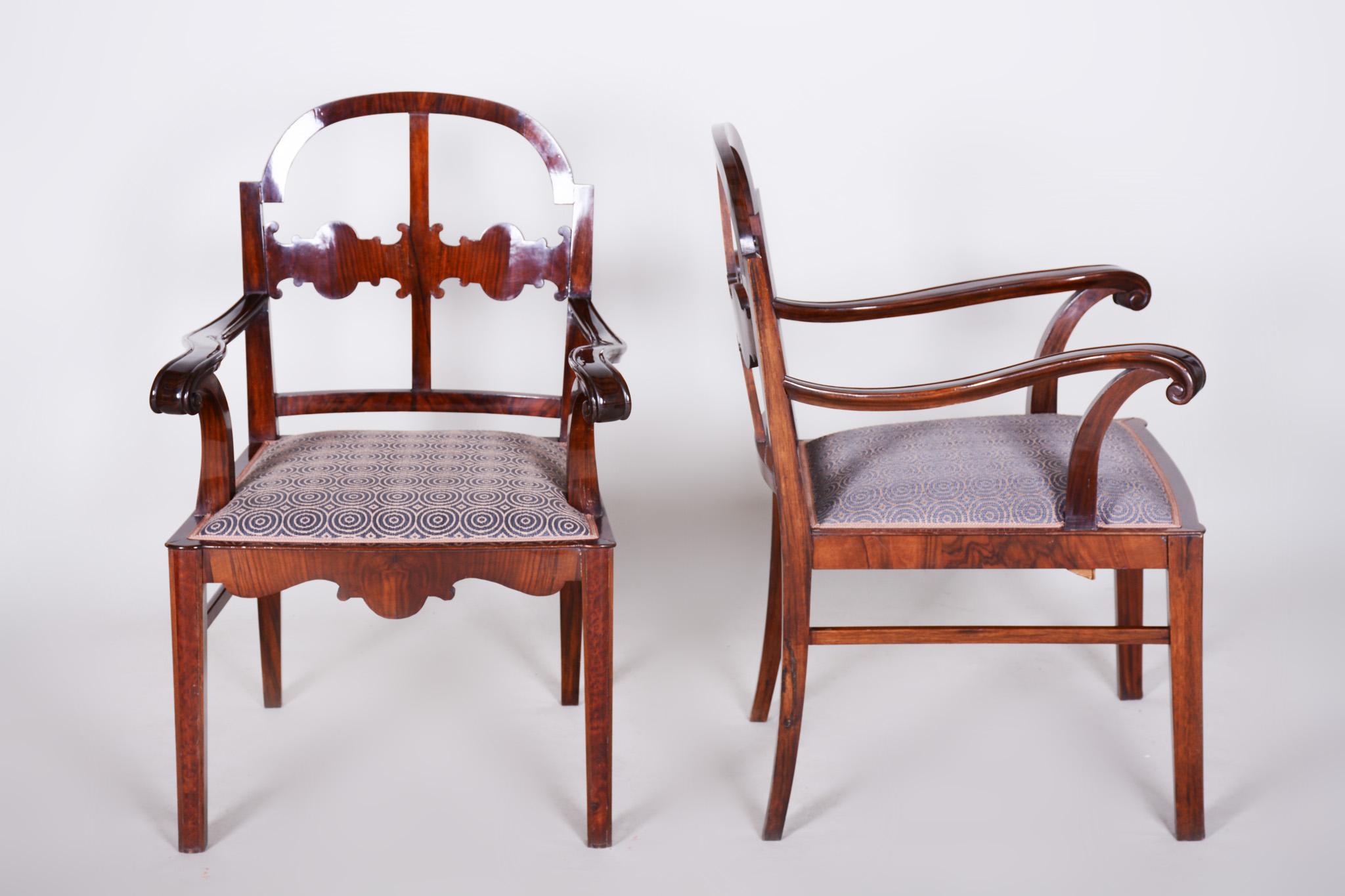 Walnut Art Deco Seating Set, 2 Armchairs and 4 Chairs, Shellac Polish, 1920s For Sale 4