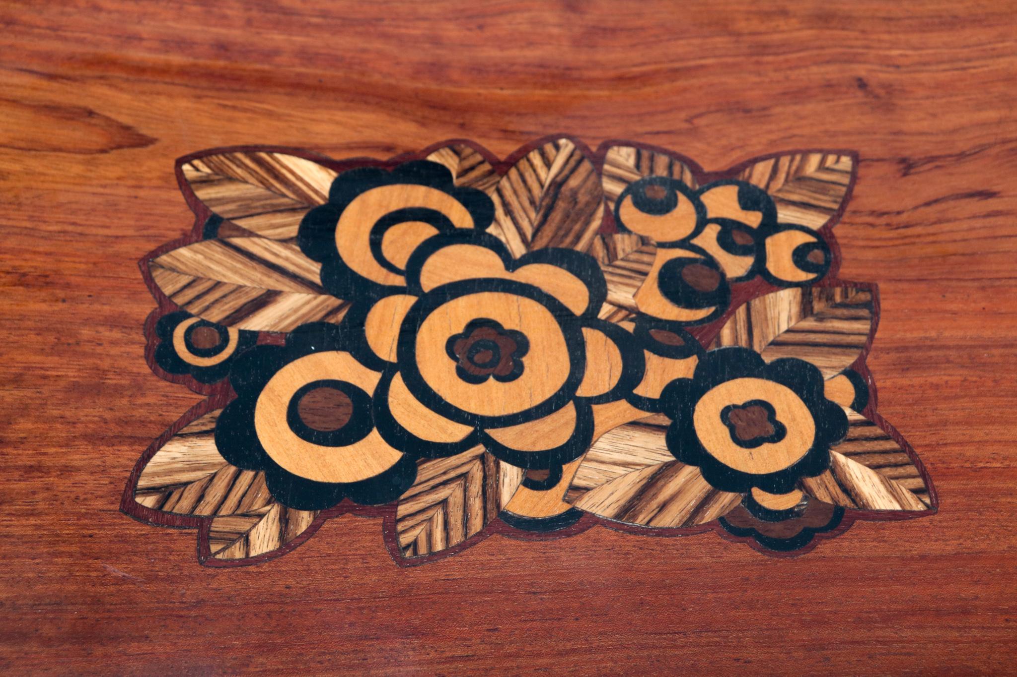 Walnut Art Deco Side Table with Inlay by Louis Majorelle, 1920s 6