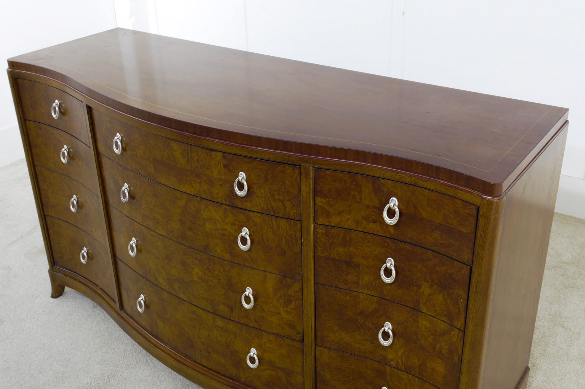 Credenza Art Deco in noce con cassettiera in vendita 4