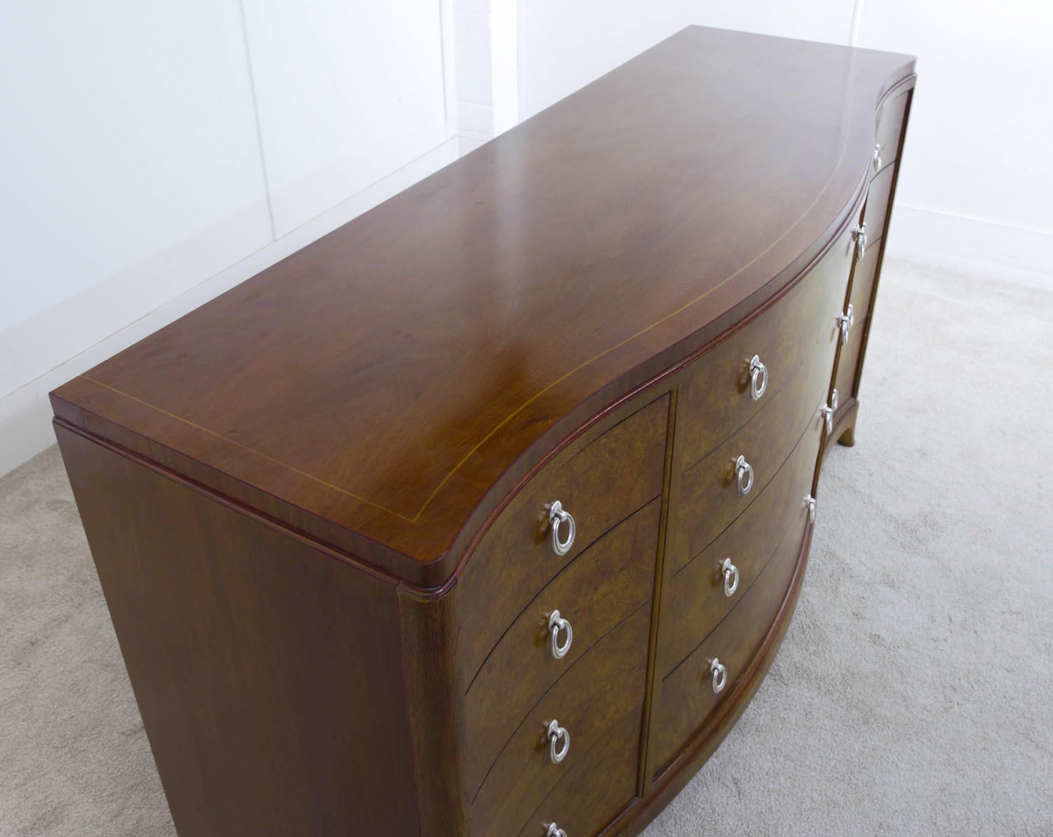Noce Credenza Art Deco in noce con cassettiera in vendita