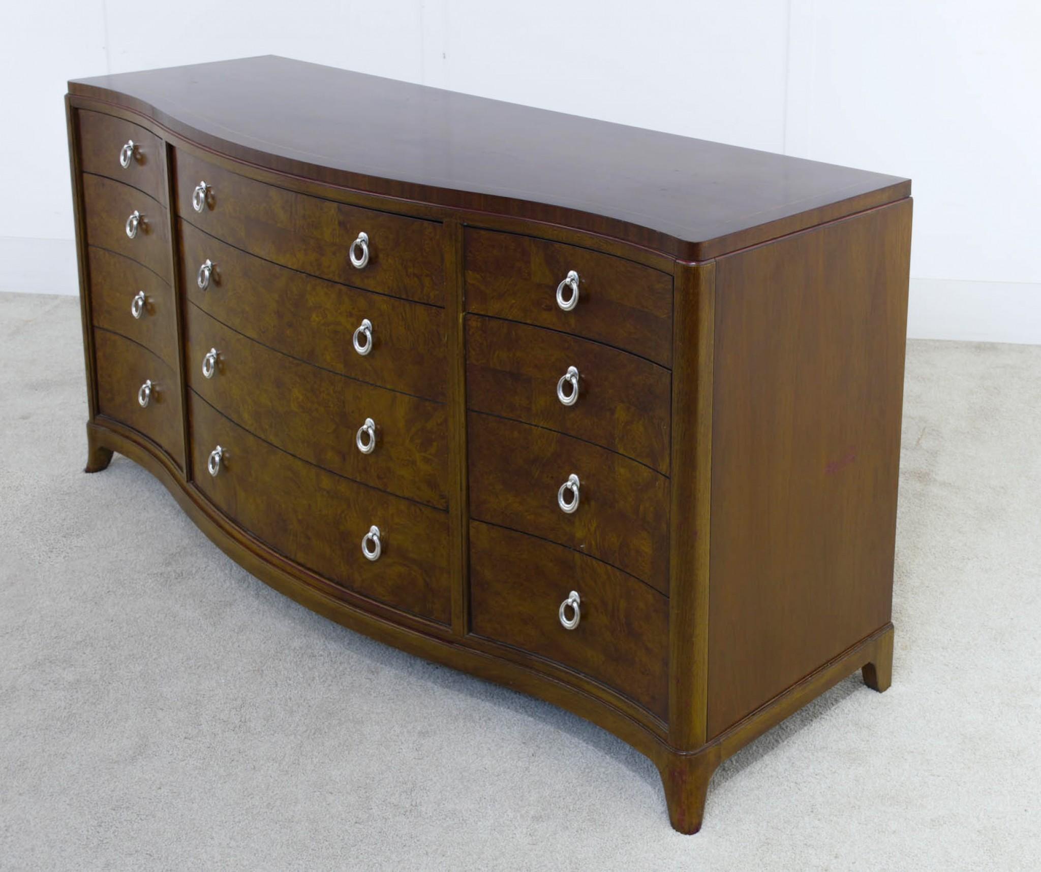Credenza Art Deco in noce con cassettiera in vendita 3