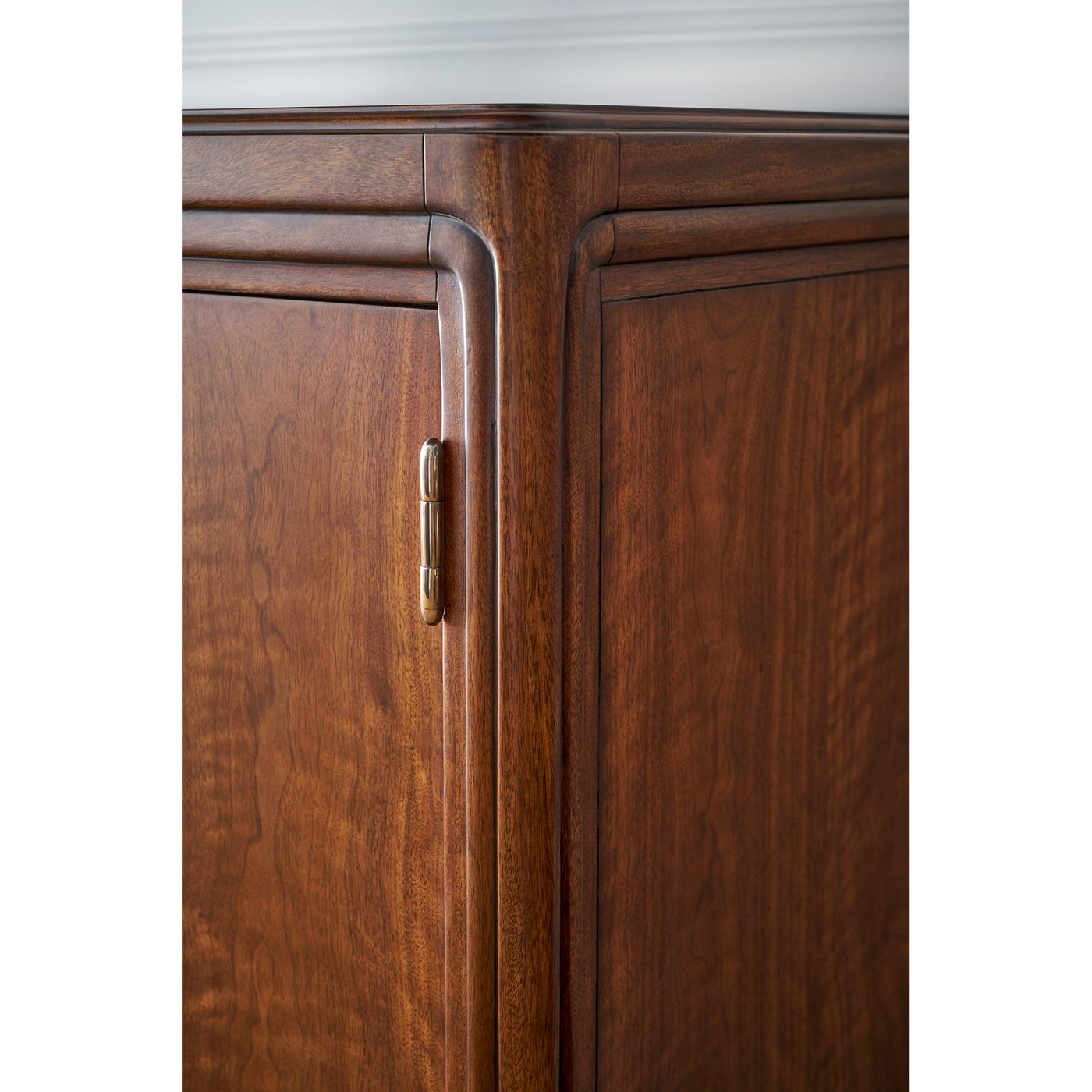 Credenza Art Deco in noce In condizioni Nuovo in vendita a Westwood, NJ