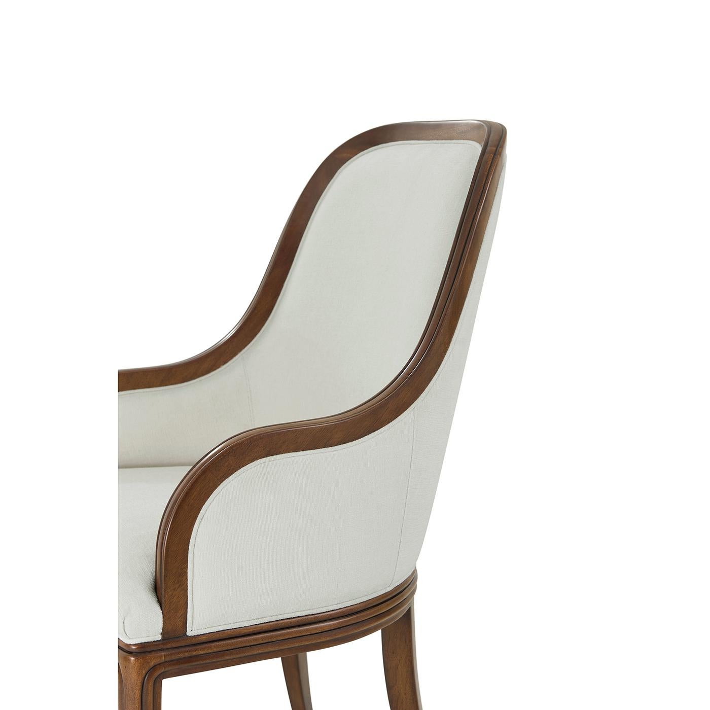 Gepolsterte Esstischsessel aus Nussbaum im Art déco-Stil (2er-Set) im Angebot 2