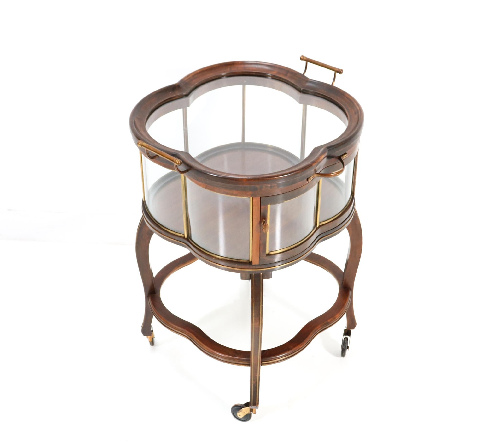 Early 20th Century Walnut Art Nouveau Serving Trolley or Bar Cart, 1900s