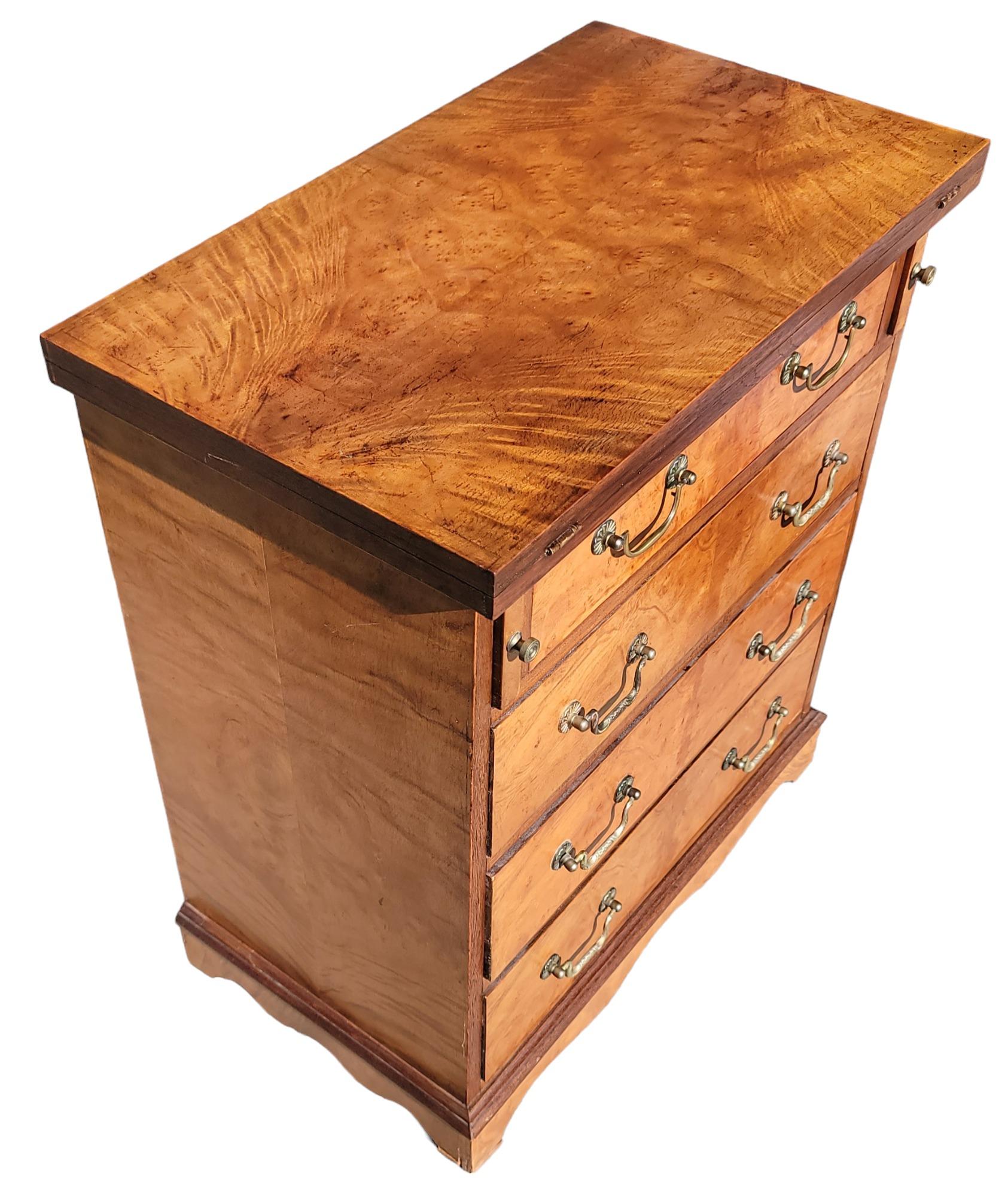Walnut Bachelors Chest of Drawers with Brass Handles  In Good Condition For Sale In Pasadena, CA