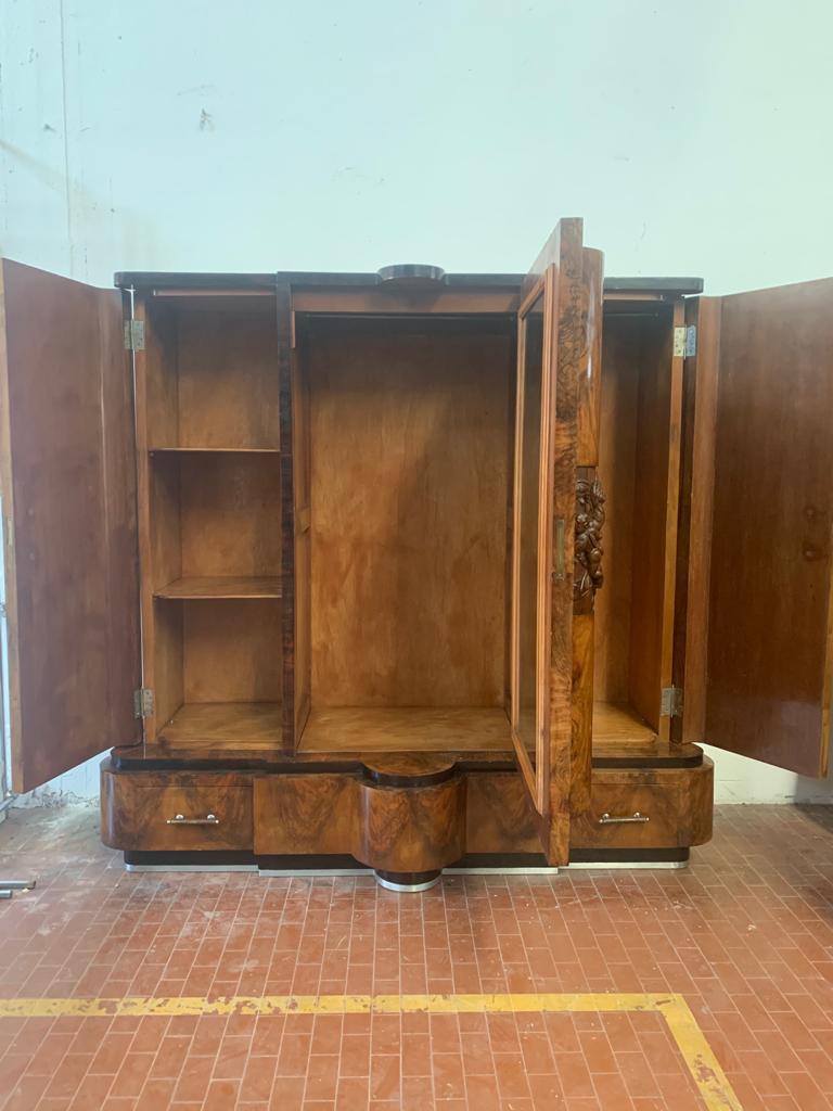 Walnut Bedroom with Carvings by Ducrot, 1920s, Set of 7 For Sale 7