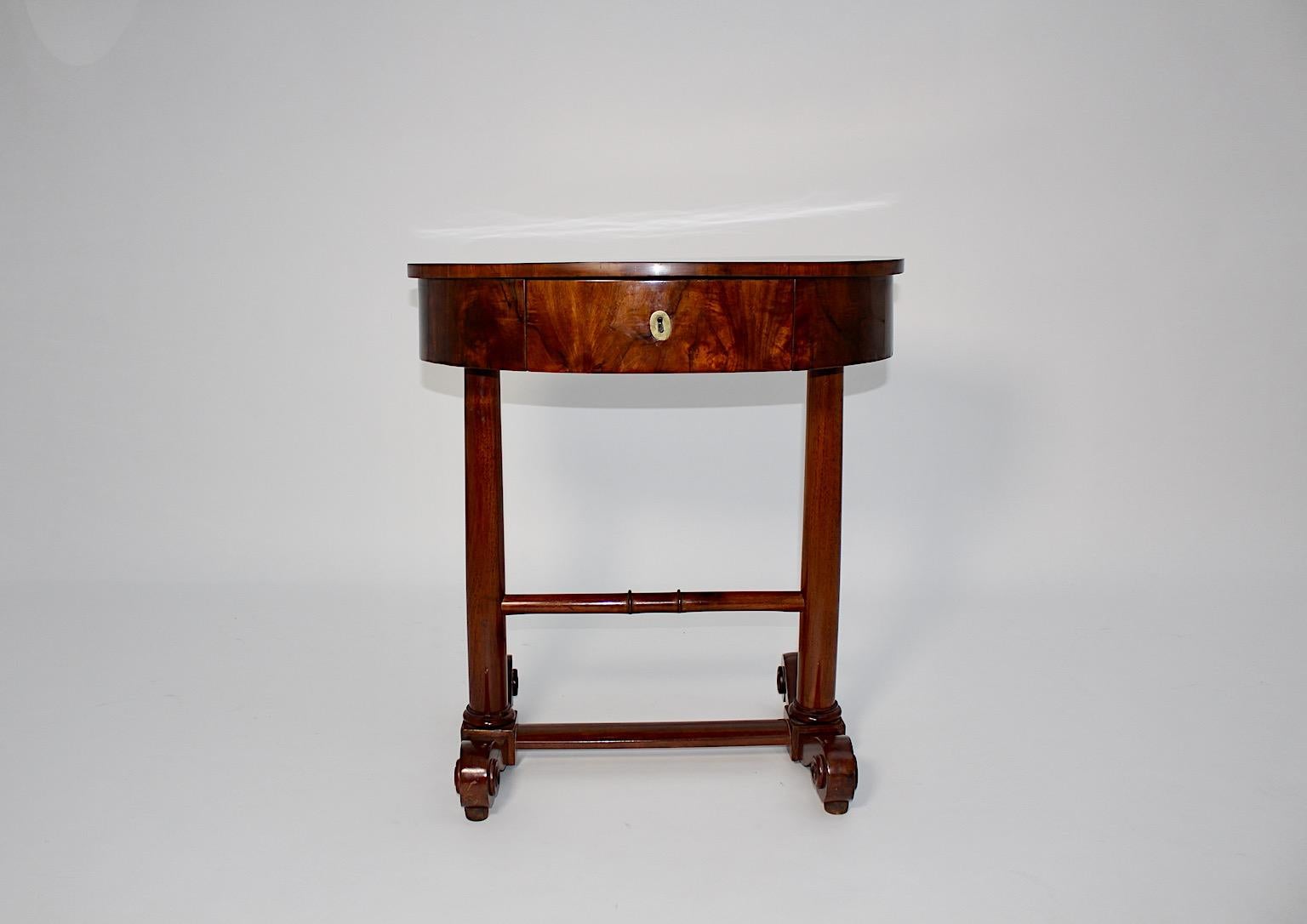 Early 19th Century Walnut Biedermeier Oval Side Table Sewing Table circa 1825 Vienna For Sale