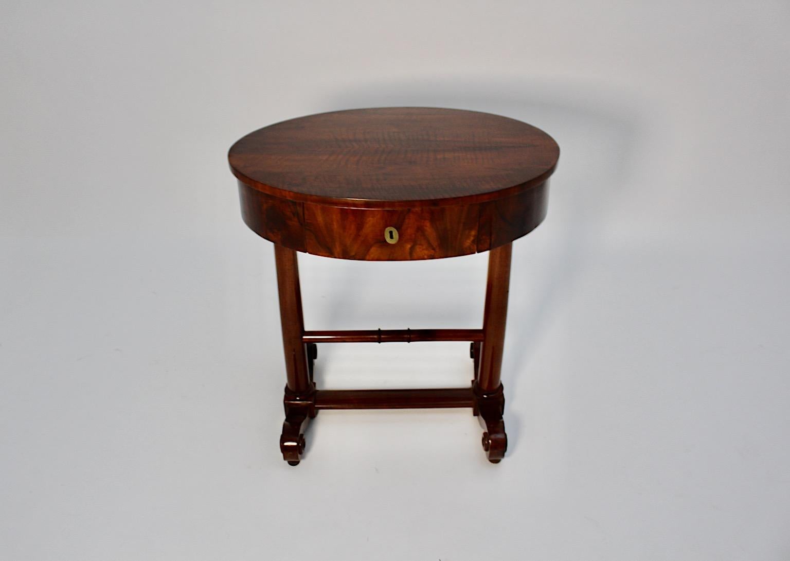 Maple Walnut Biedermeier Oval Side Table Sewing Table circa 1825 Vienna For Sale