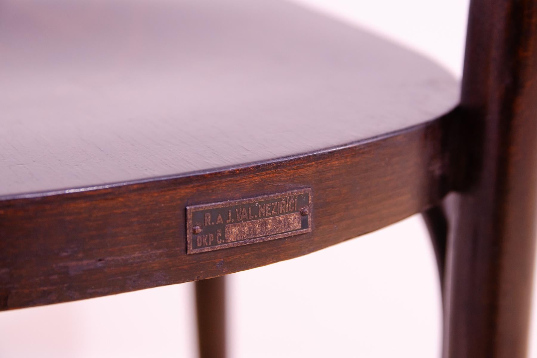 Walnut bistro chair THONET, Czechoslovakia, 1920´s 5