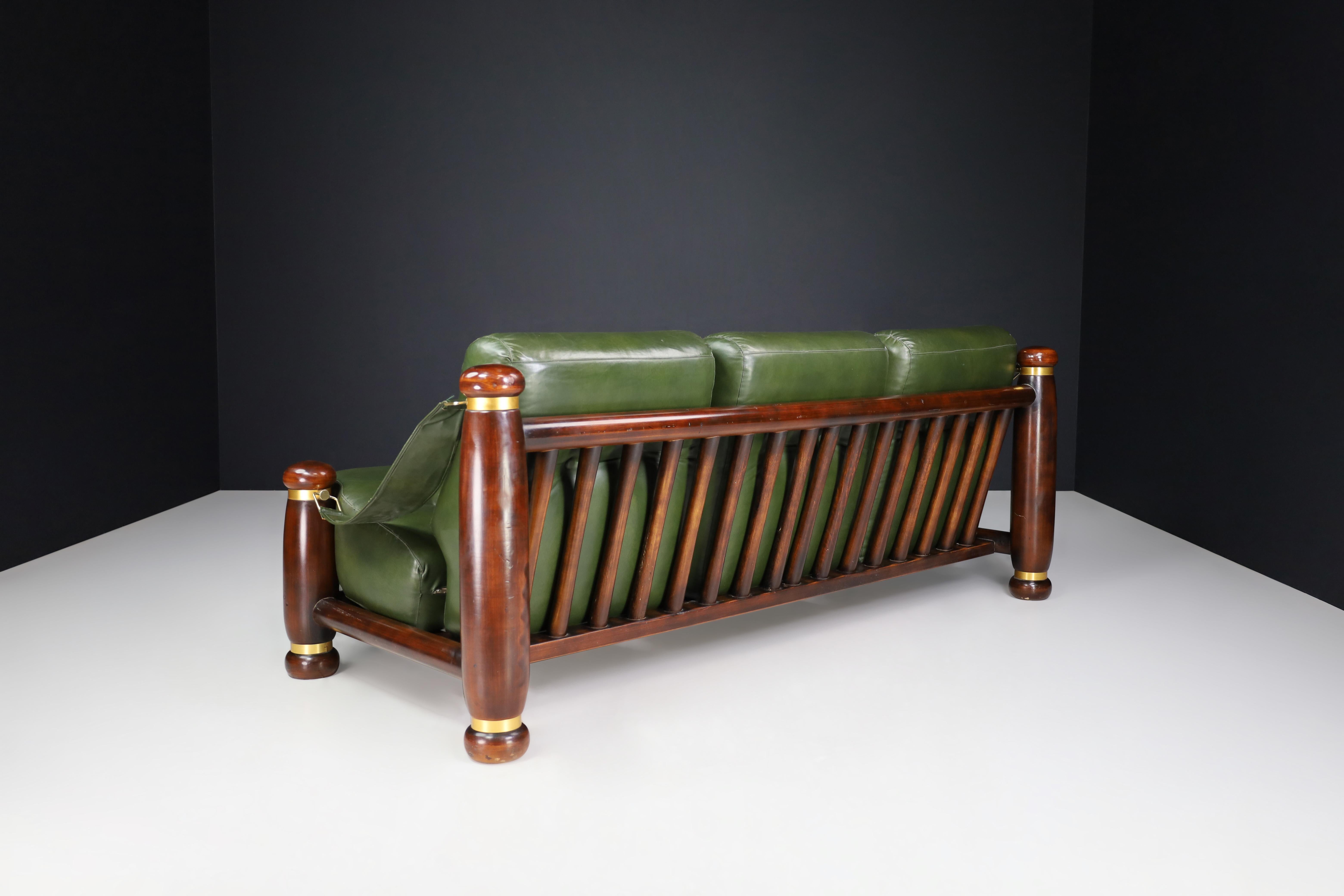 Walnut, Brass, and Green Leather Three-Seat Sofa from, Italy, 1960s In Good Condition For Sale In Almelo, NL