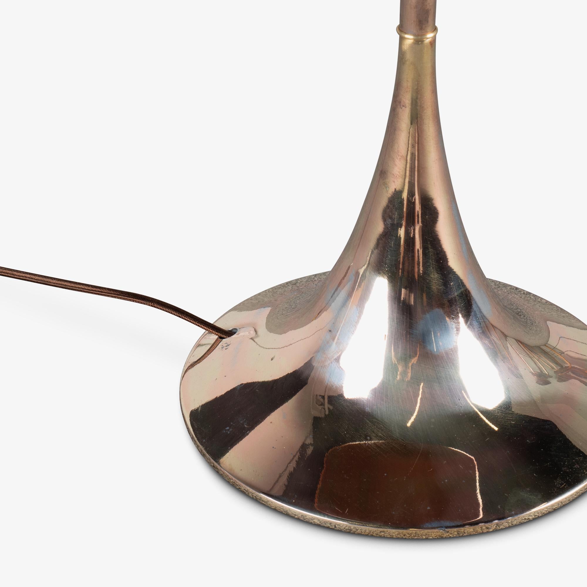 Walnut & Brass Table Floor Lamp For Sale 1