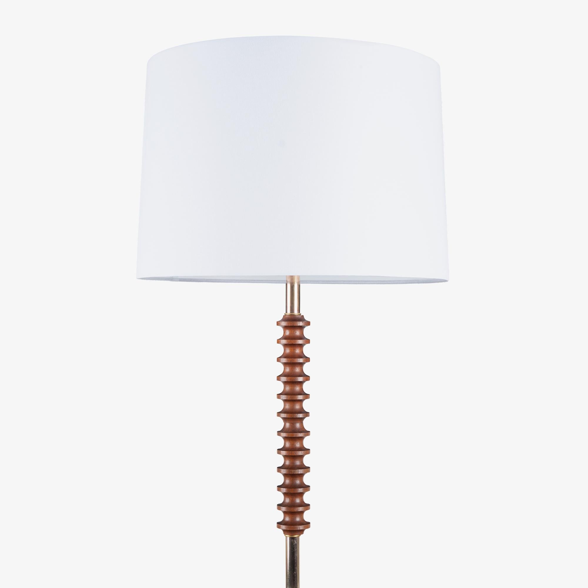 Walnut & Brass Table Floor Lamp For Sale 2