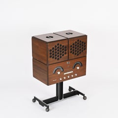 Tourne-disque radiophonique Brionvega RR126 en noyer par Castiglioni, Italie 1965