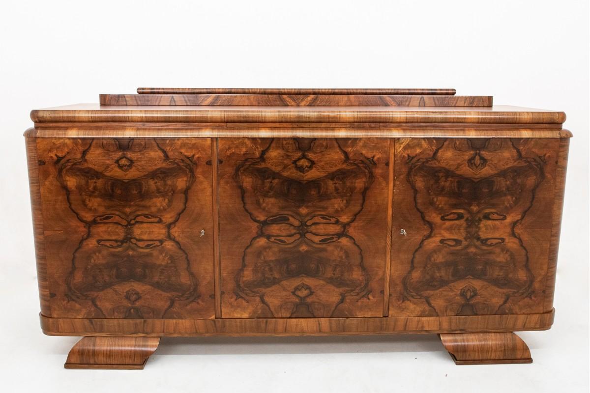 Walnut buffet, Art Deco chest of drawers. For Sale 6