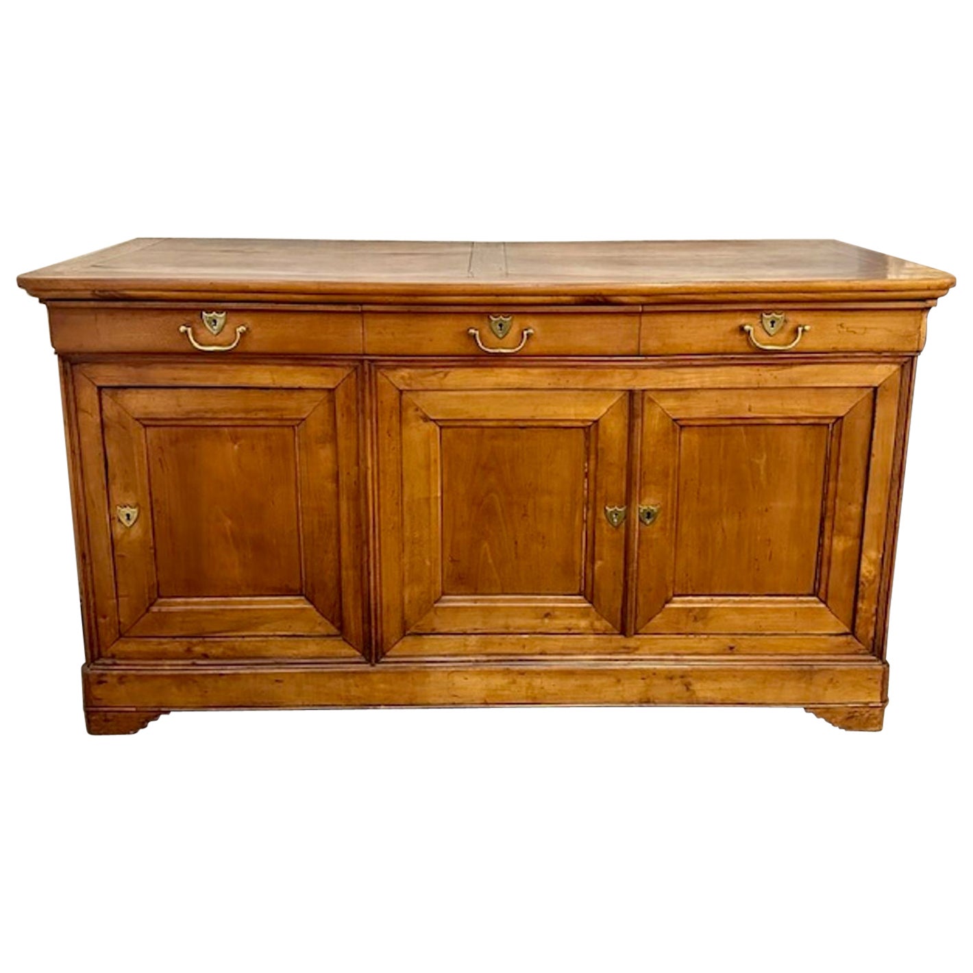 Walnuss-Buffet im Angebot