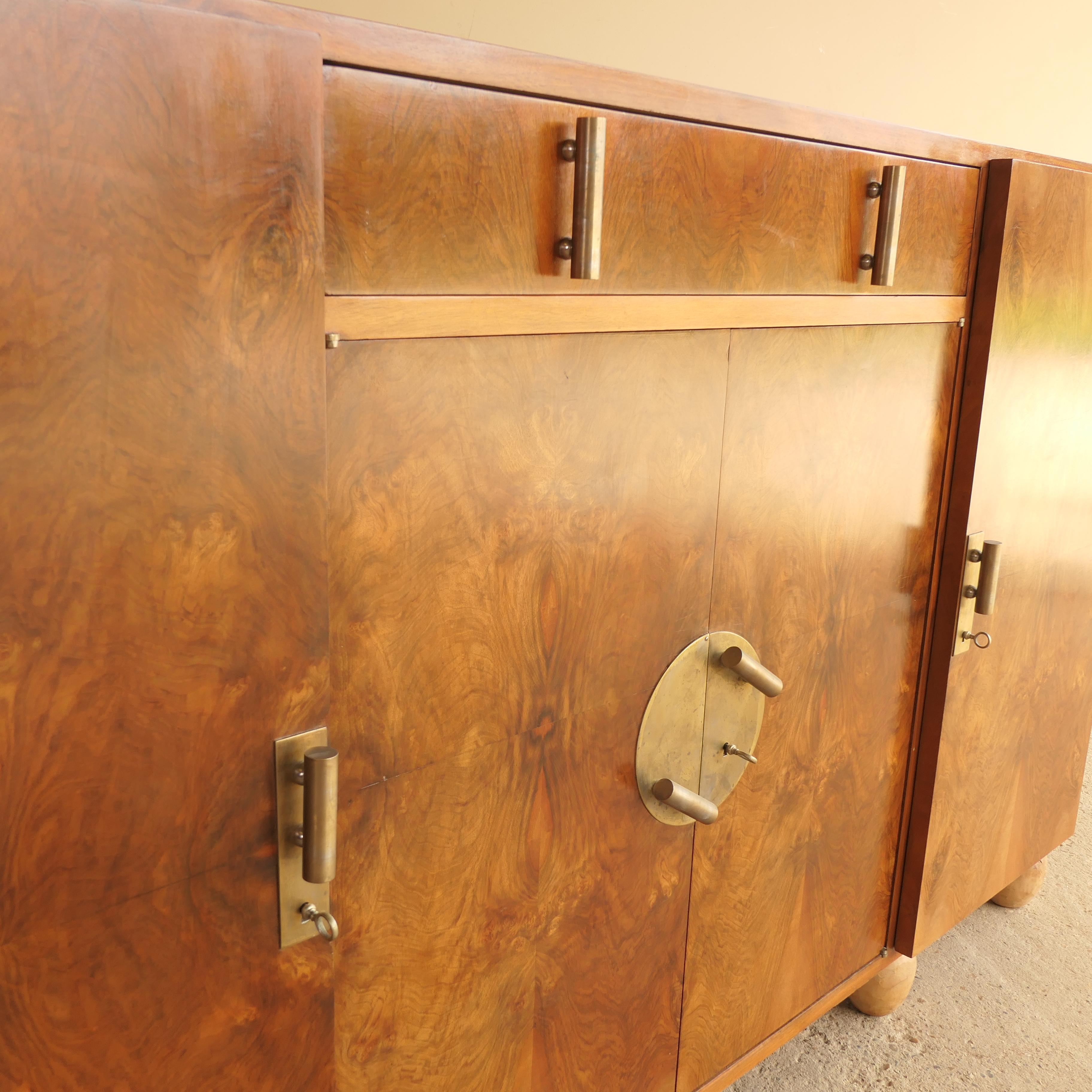 Walnut Burl Sideboard / Console Bunned Feet For Sale 10