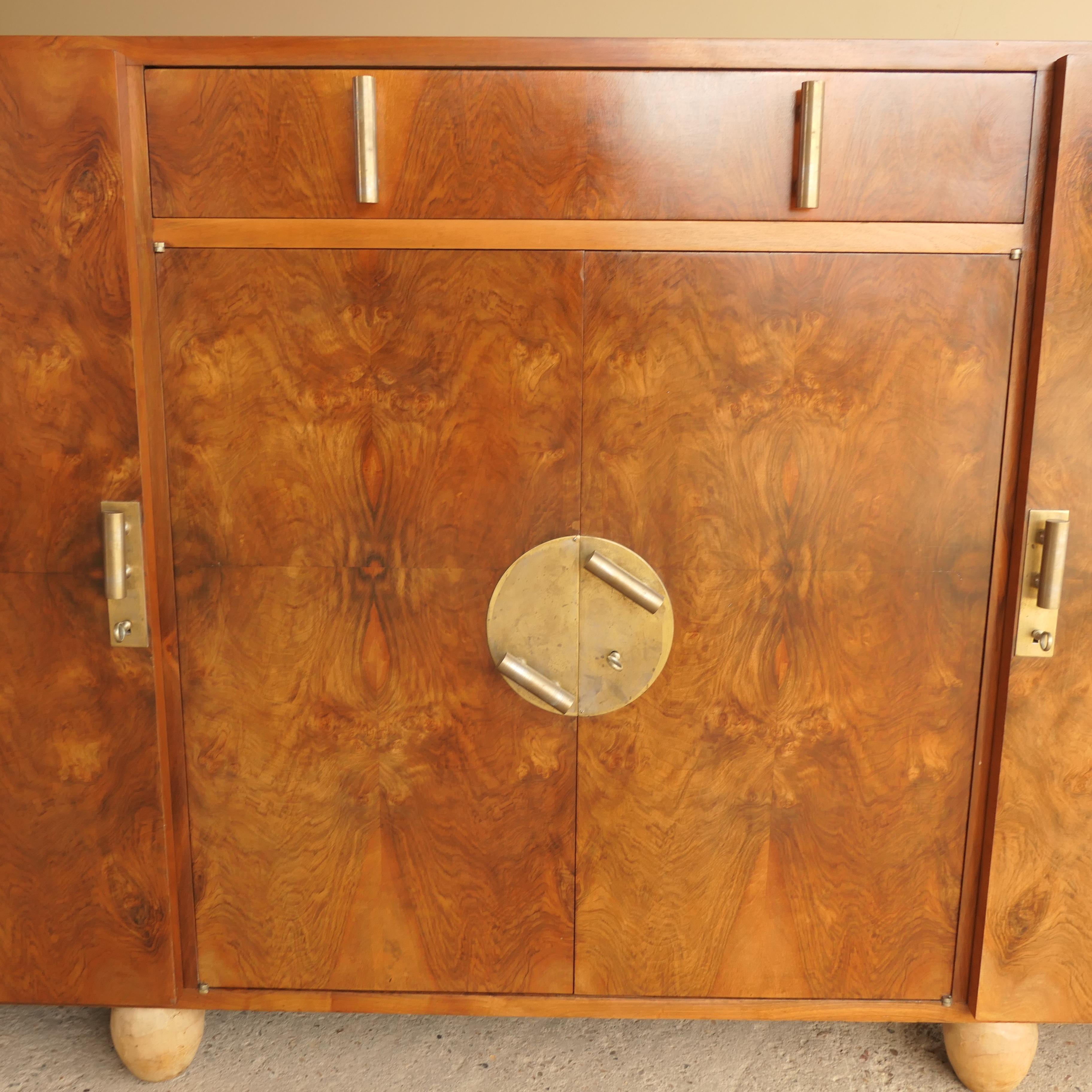 Walnut Burl Sideboard / Console Bunned Feet For Sale 2