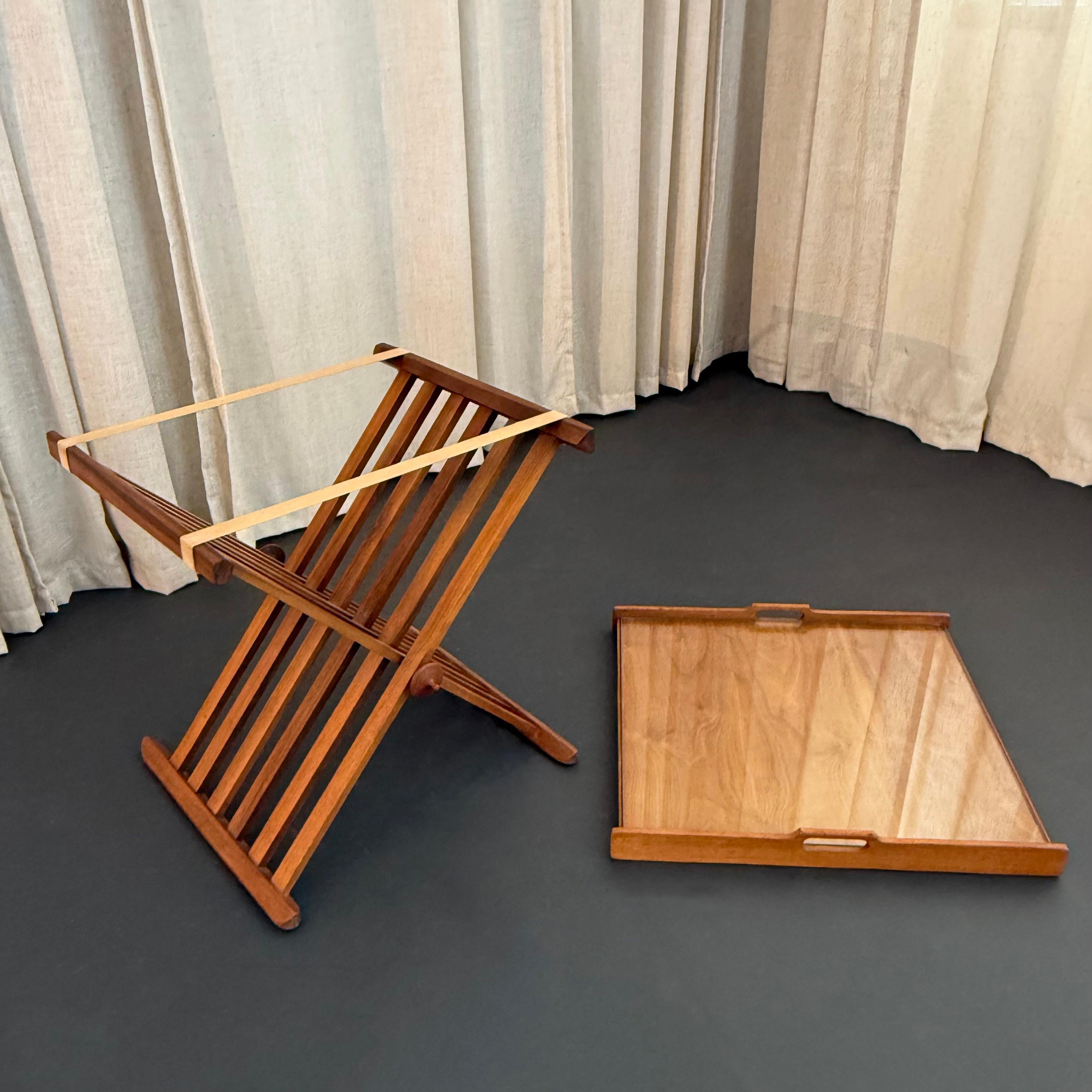 Walnut Campaign Tray Table By Kipp Stewart And Stewart McDougal For Drexel im Angebot 2