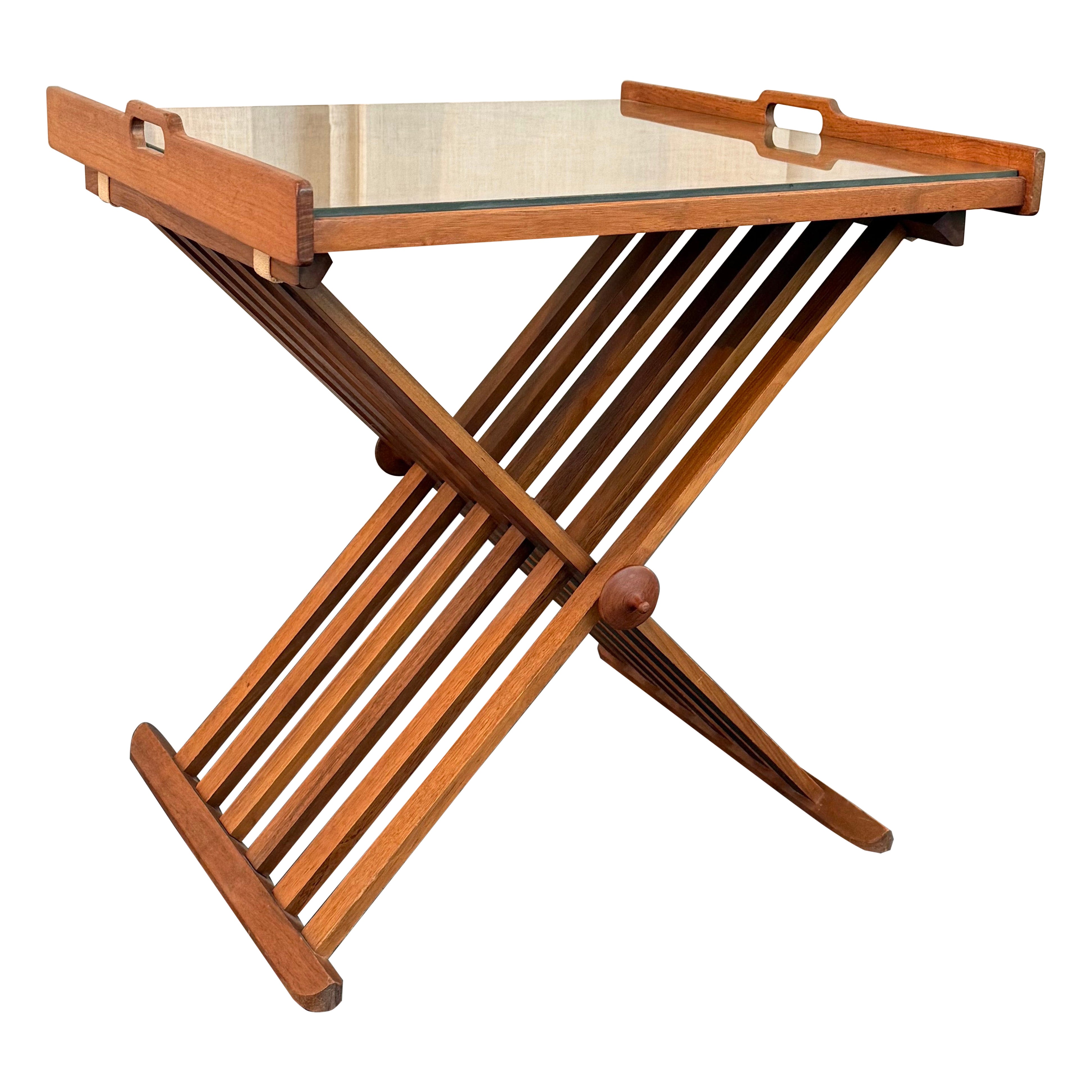Walnut Campaign Tray Table By Kipp Stewart And Stewart McDougal For Drexel im Angebot