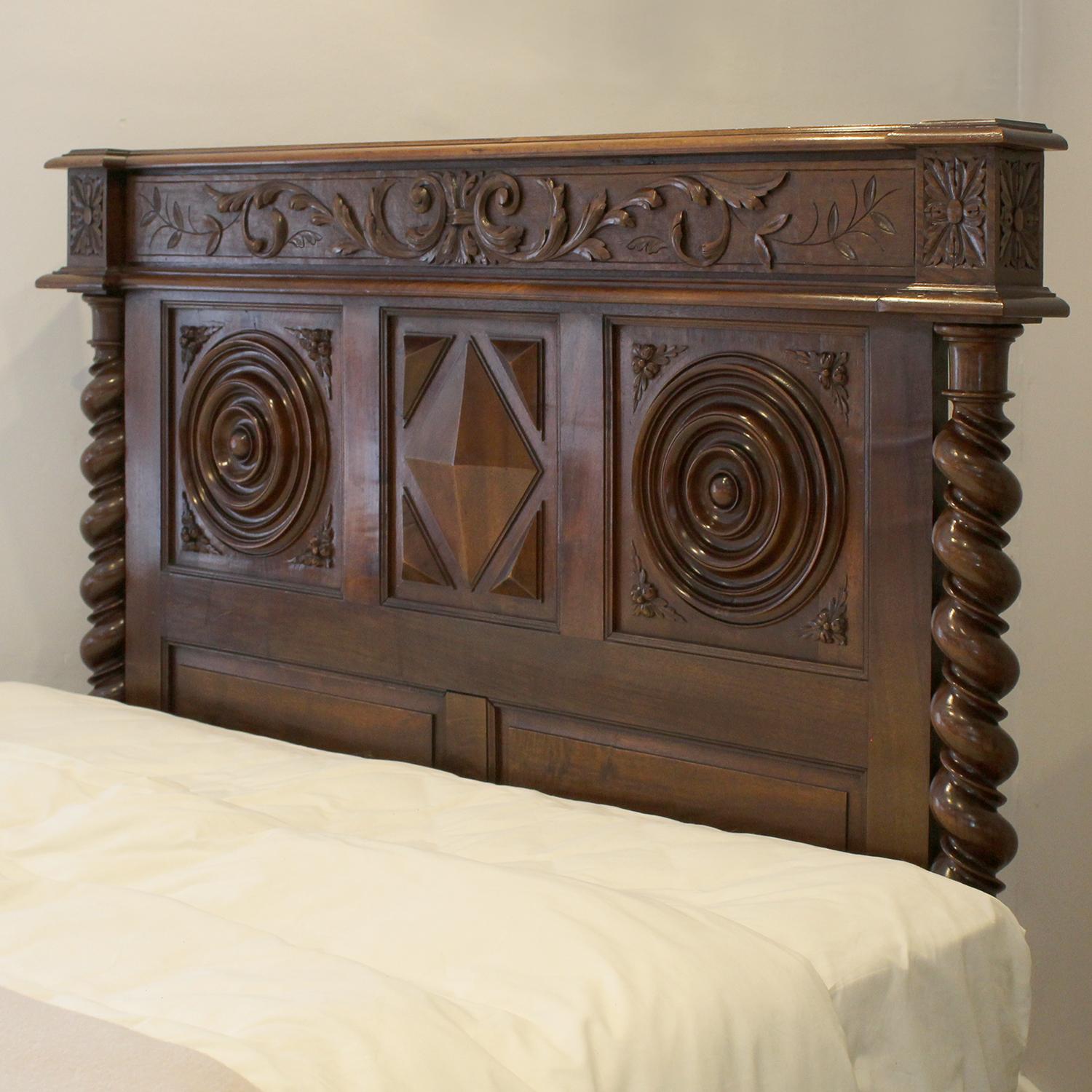 Walnut Carved Antique Bed WK165 5