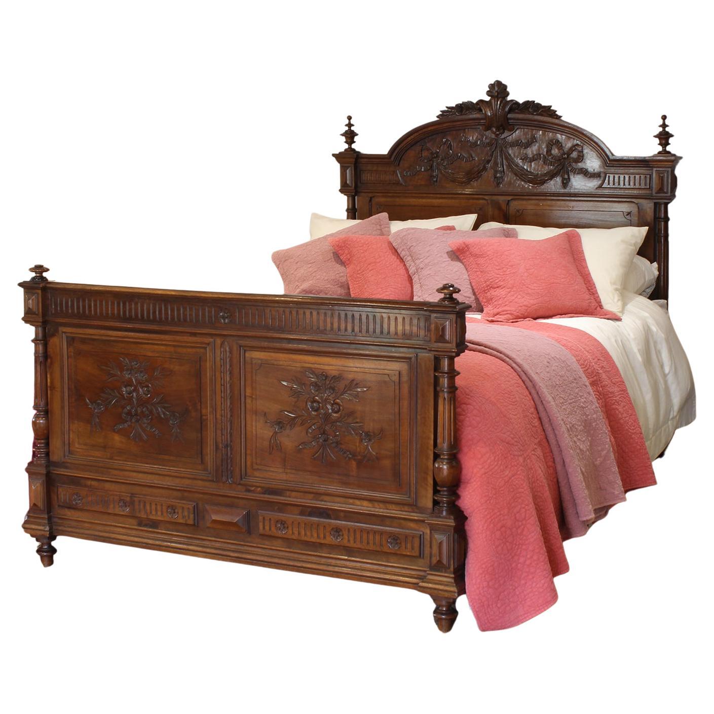 Walnut Carved French Antique Bed, WK204 For Sale