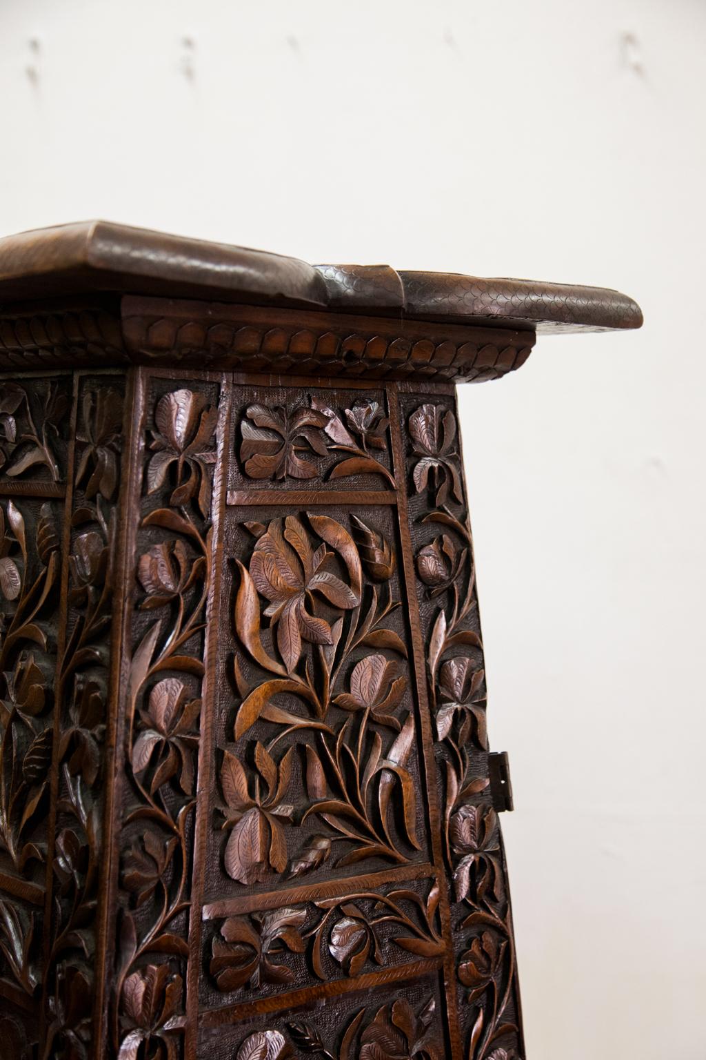 Late 19th Century Walnut Carved Plant Stand