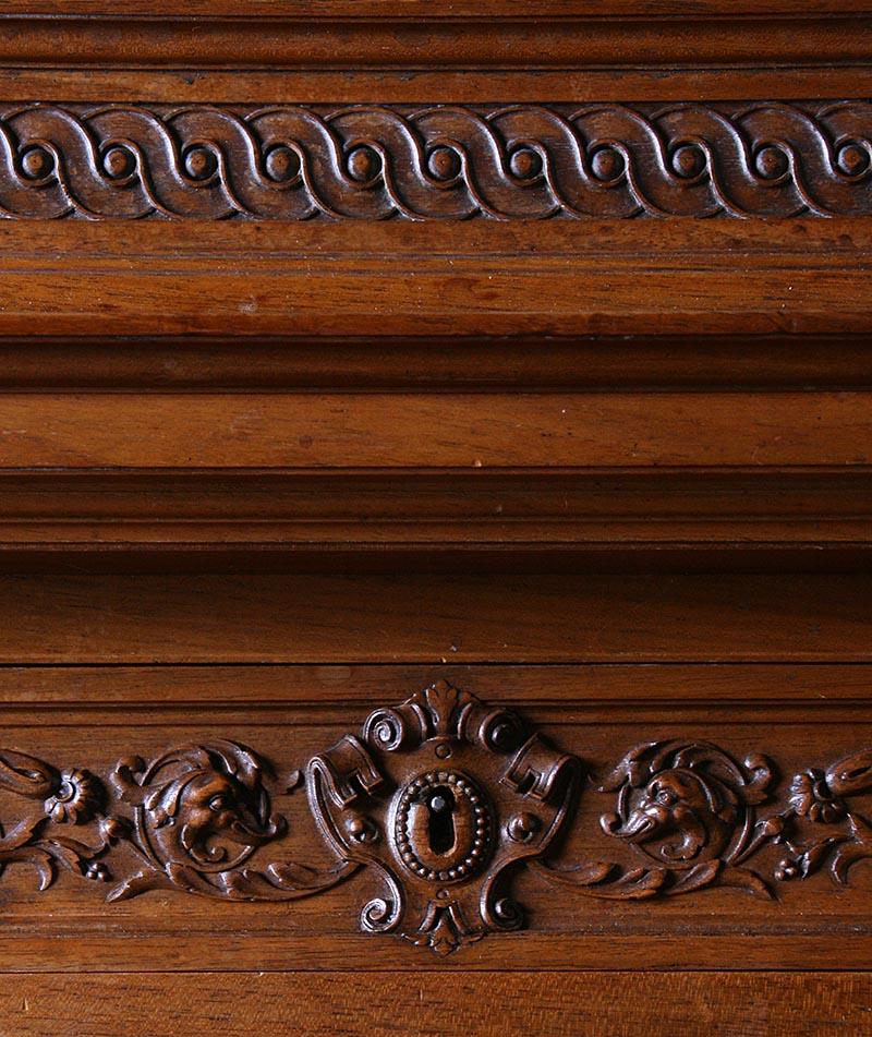 Walnut Carved Secretaire Desk from H. Dufin, France, 19th Century For Sale 11