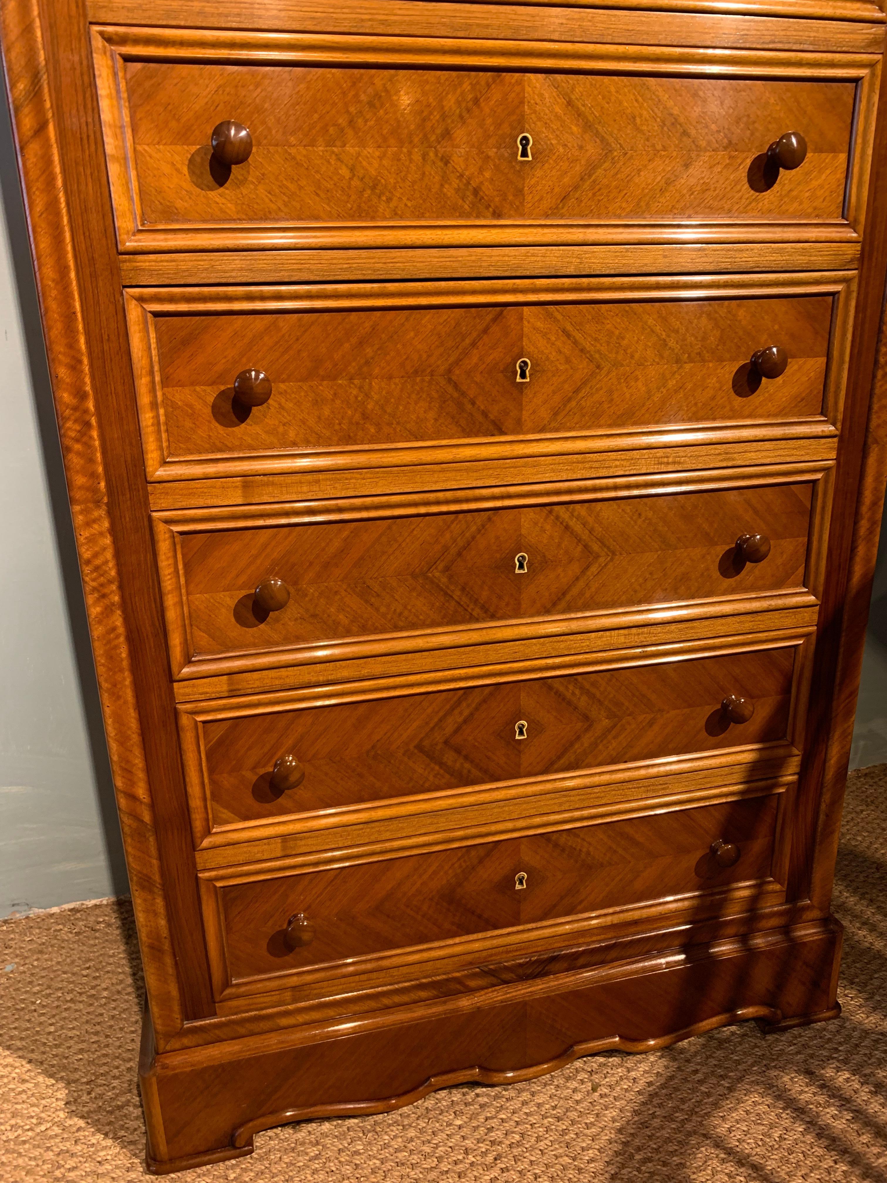 Walnut Chest of Drawers 2