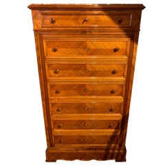 Walnut Chest of Drawers