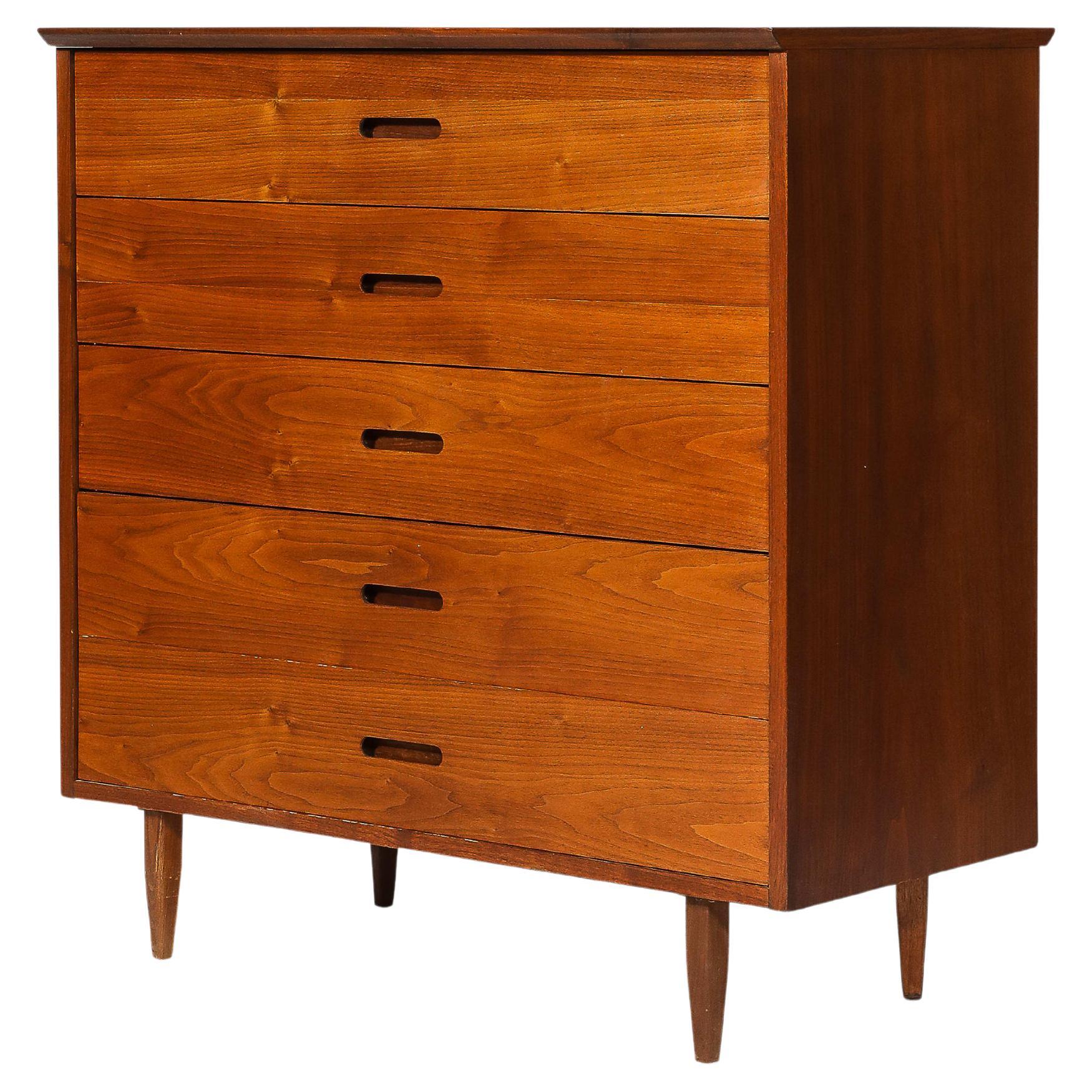 Kommode aus Nussbaumholz, Vereinigte Staaten, um 1950 im Angebot