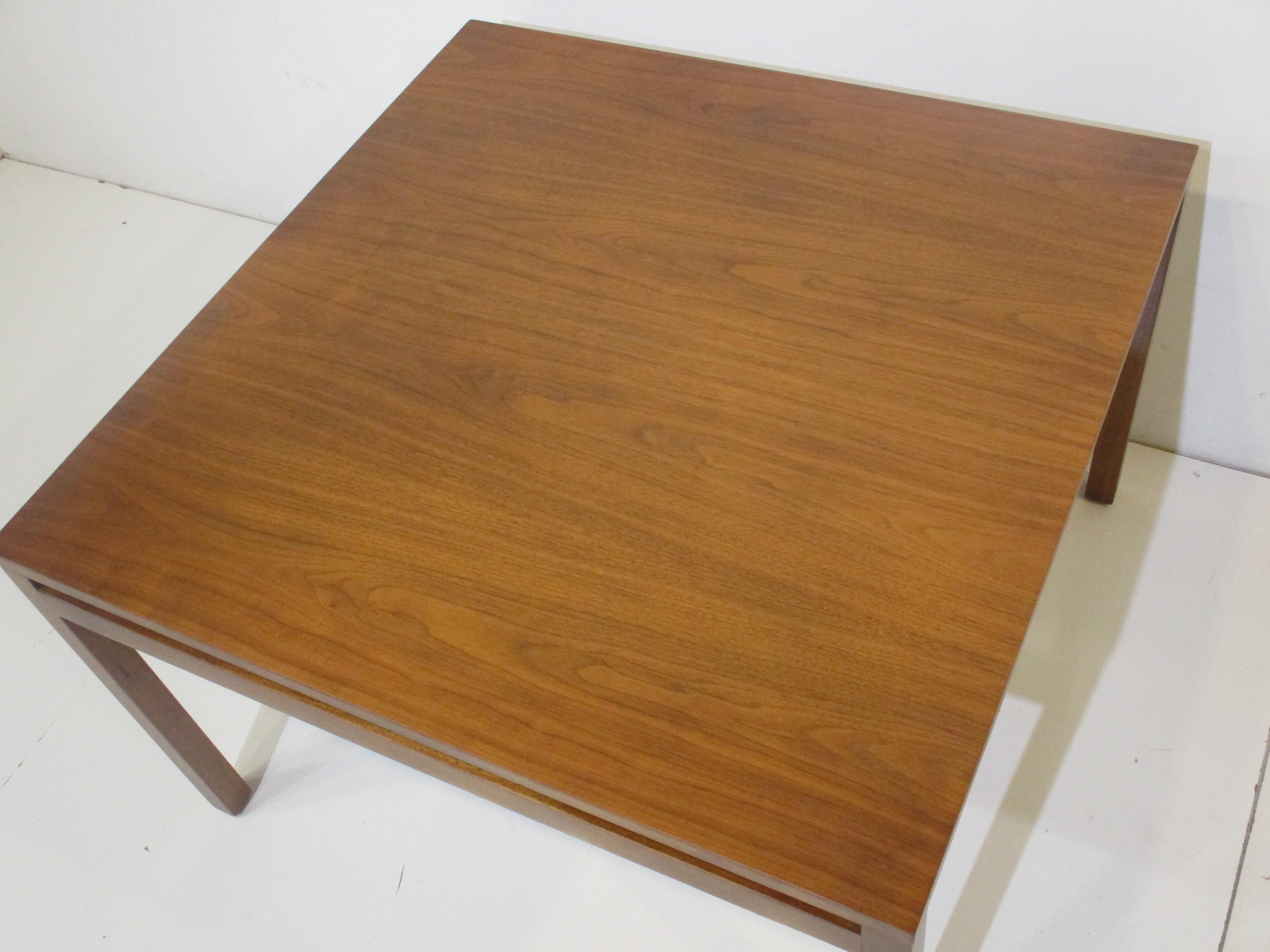 20th Century Walnut Coffee Table by Lewis Butler for Knoll International For Sale