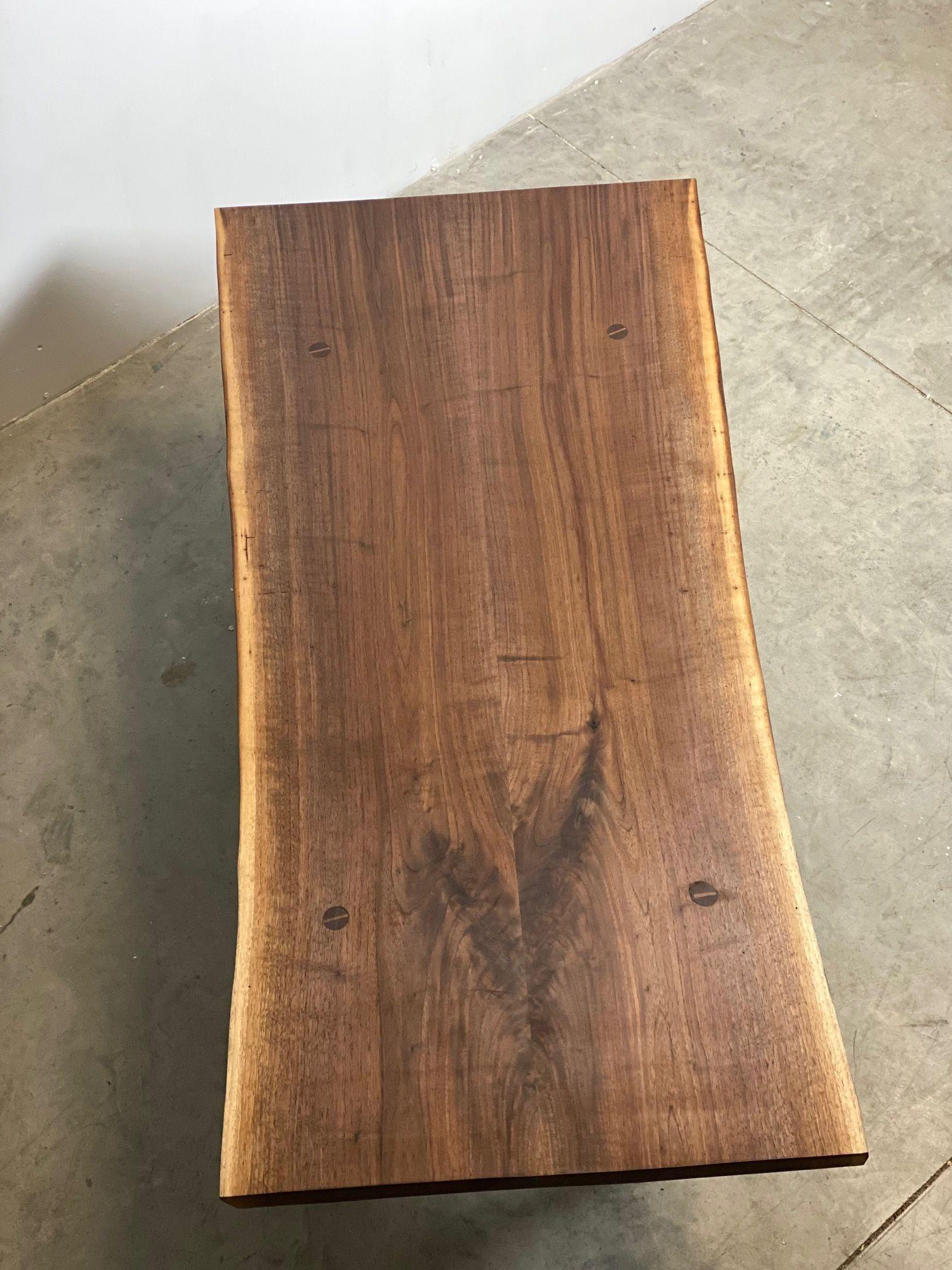 Walnut Coffee Table by Michael Rozell, USA 2021 In New Condition For Sale In Berlin, DE