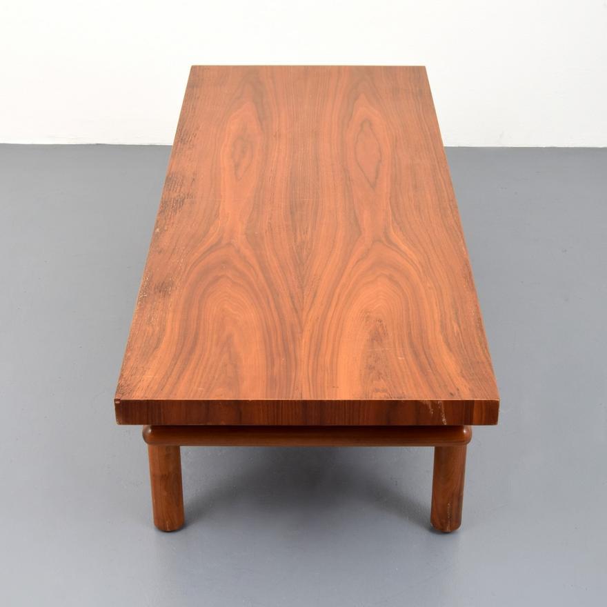 Mid-Century Modern Walnut Coffee Table by Robsjohn Gibbins for Widdicomb For Sale