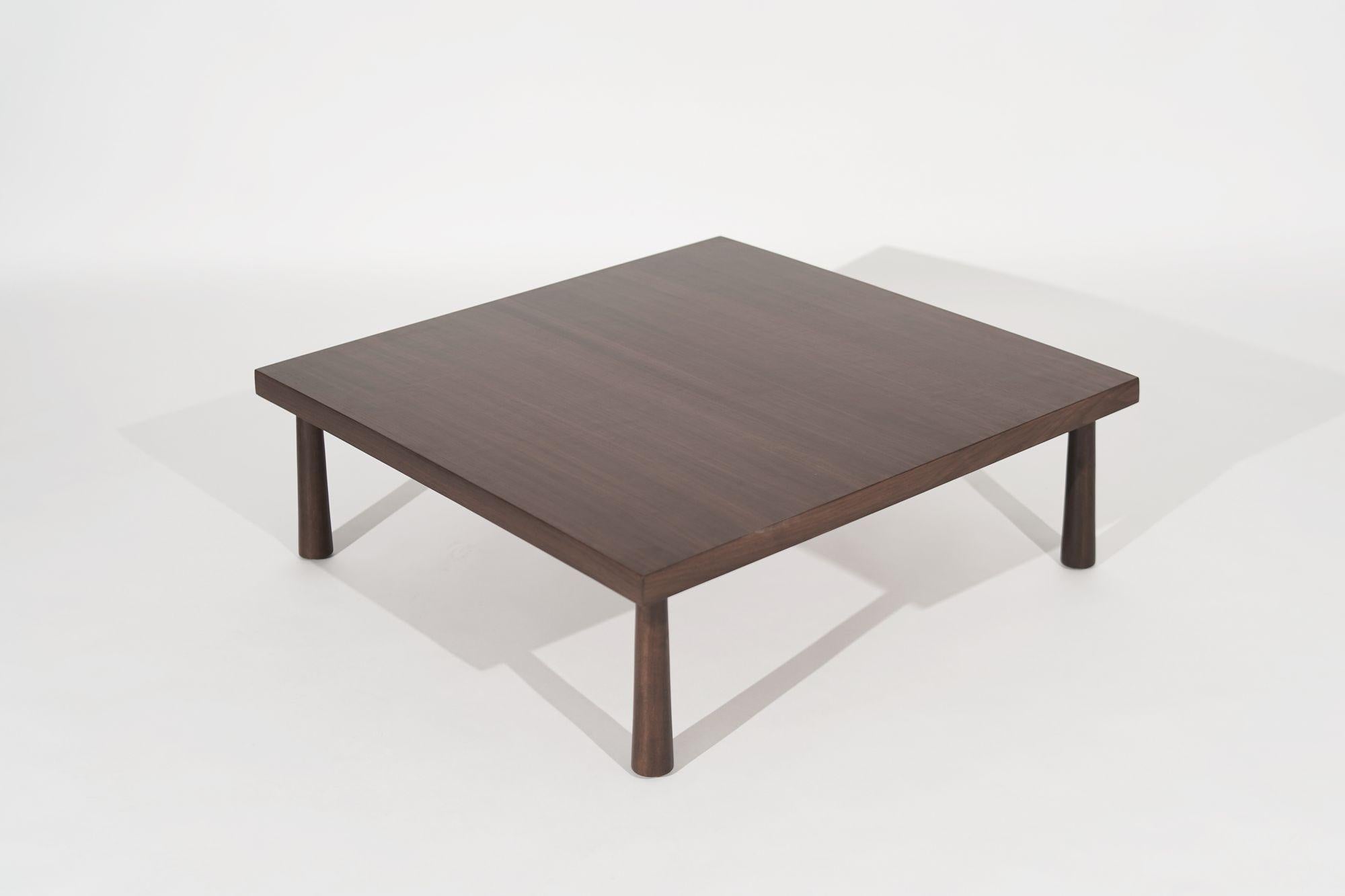 Walnut Coffee Table by T.H. Robsjohn-Gibbings, C. 1950 In Excellent Condition For Sale In Westport, CT
