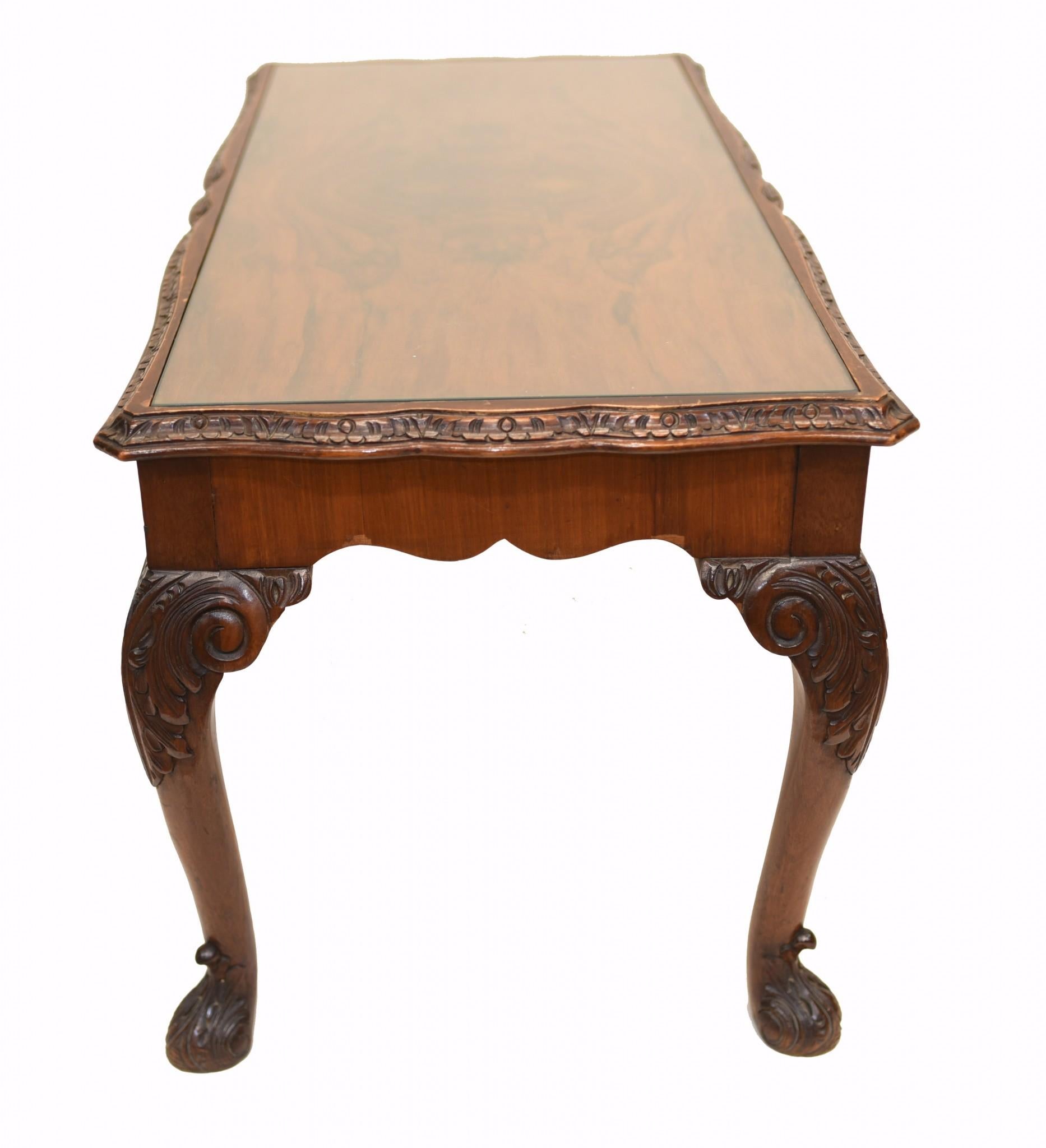 Walnut Coffee Table Epstein and Co In Good Condition For Sale In Potters Bar, GB