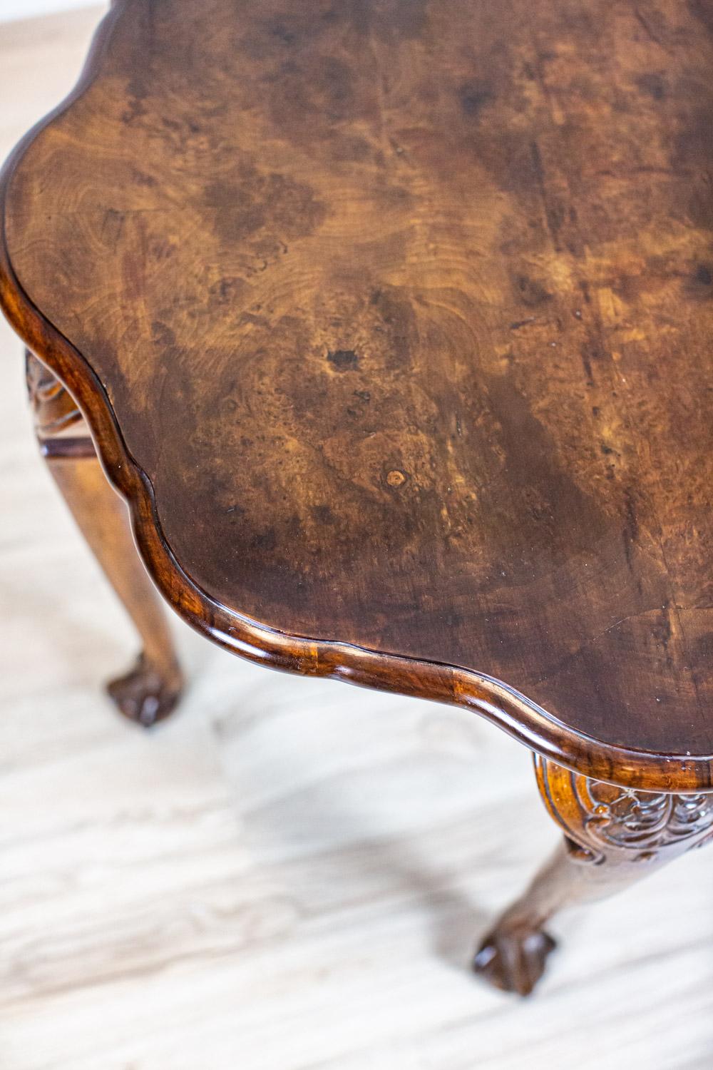 Restored Walnut Coffee Table from the Early 20th Century For Sale 2