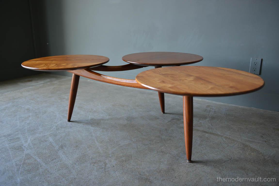 Mid-Century Modern Walnut Coffee Table in the Style of Greta Grossman, circa 1959