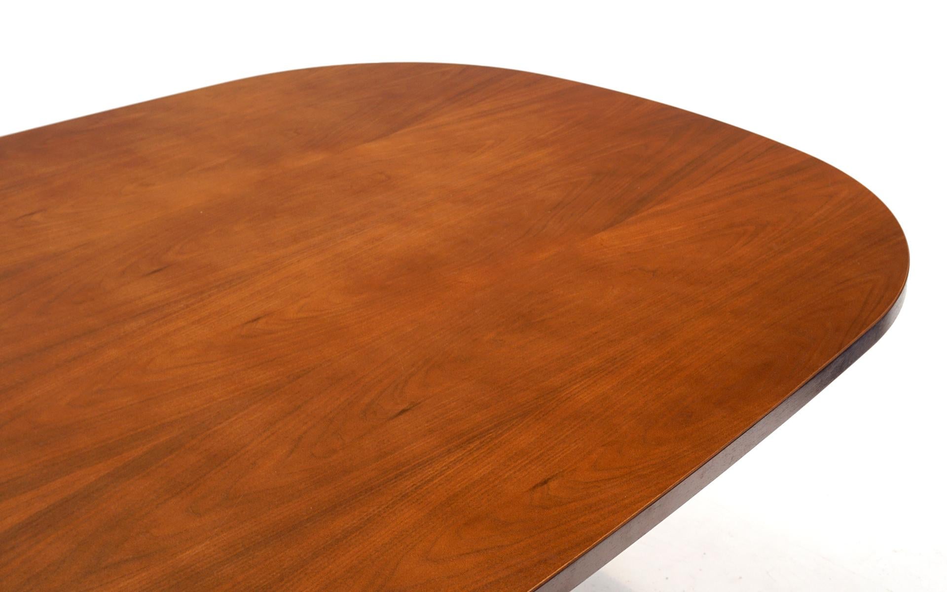charles eames table
