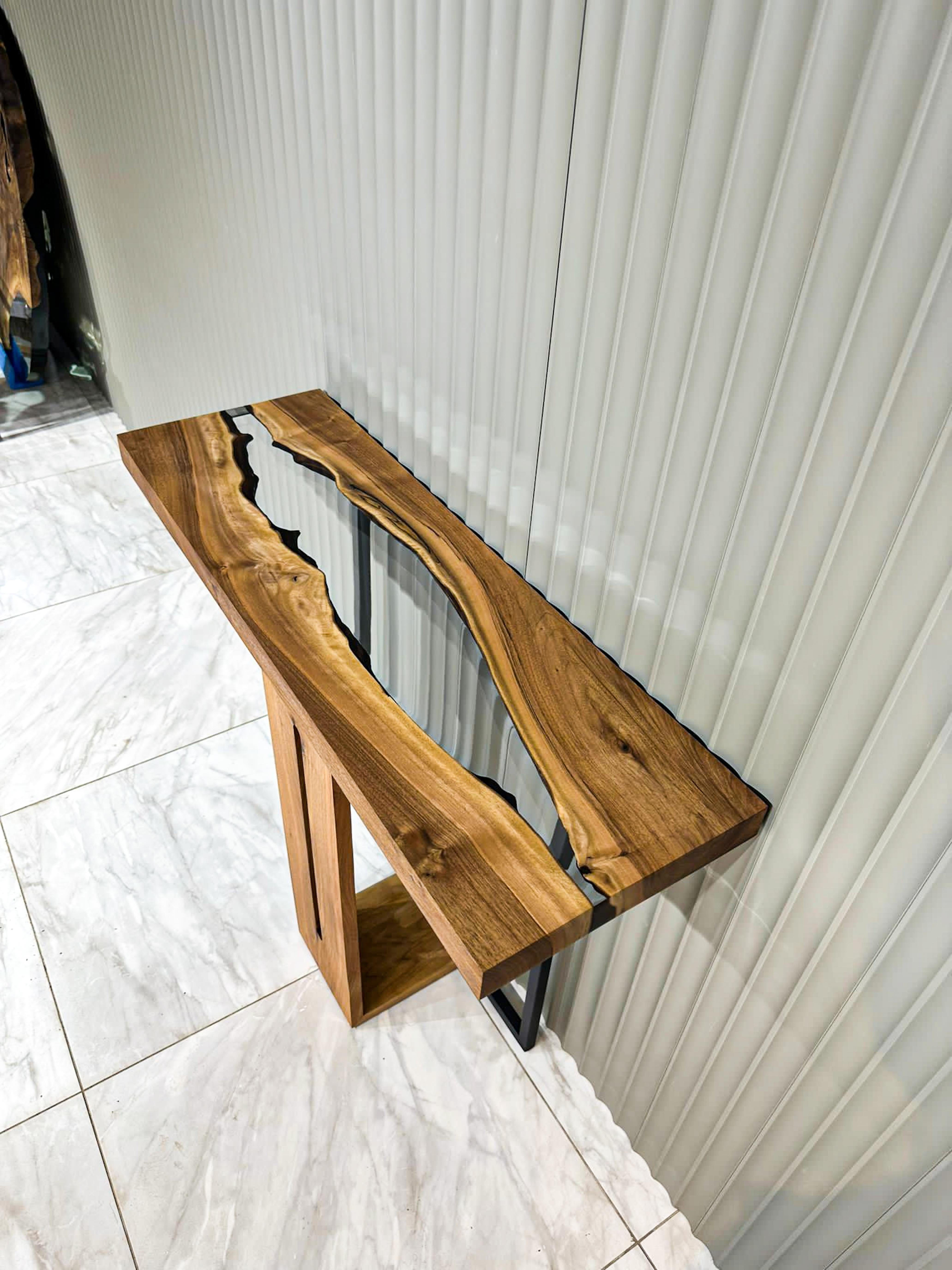 Modern Walnut Console Table - Custom Epoxy Entrway Table - Brown Console Table For Sale