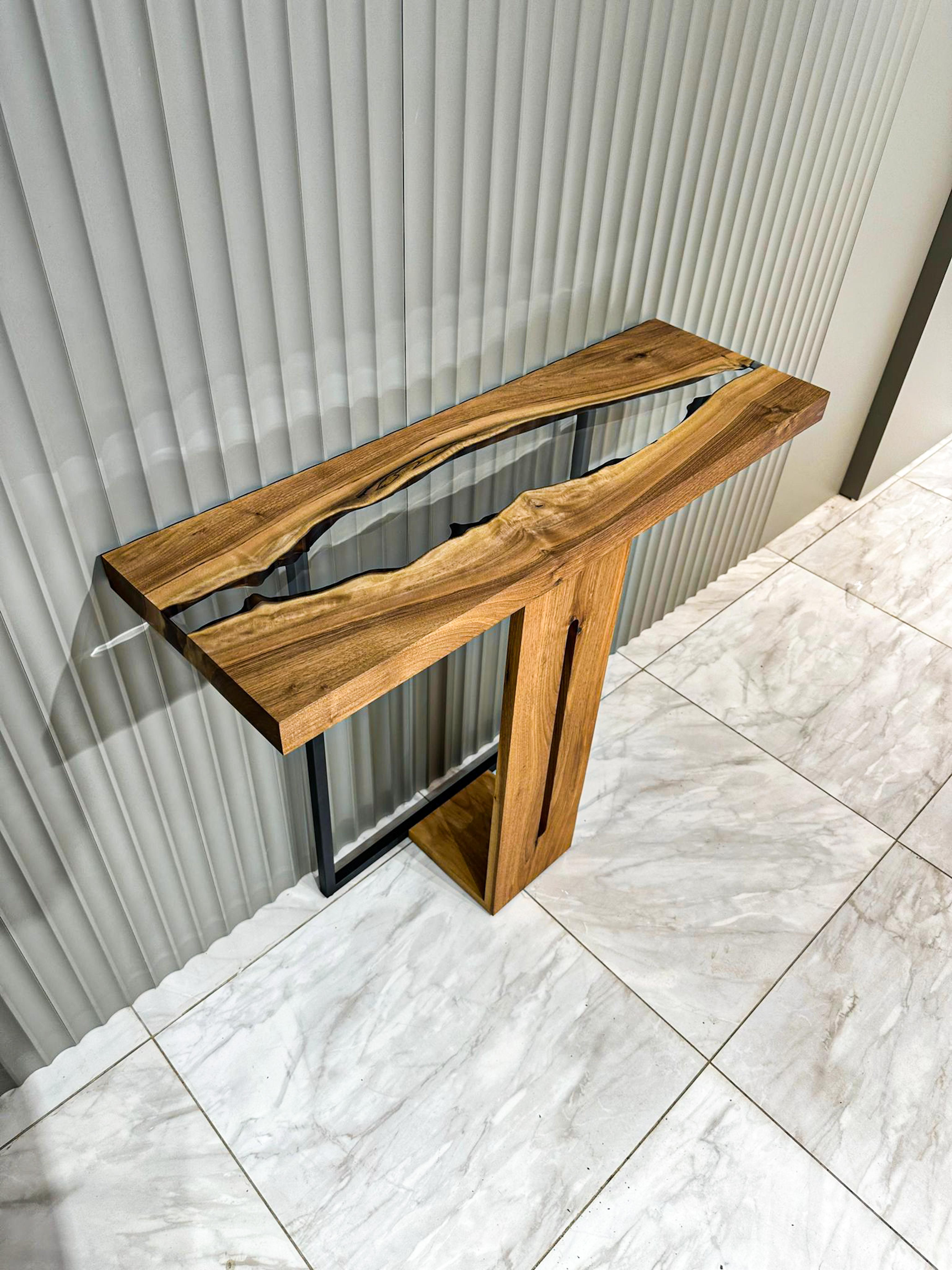 Turkish Walnut Console Table - Custom Epoxy Entrway Table - Brown Console Table For Sale