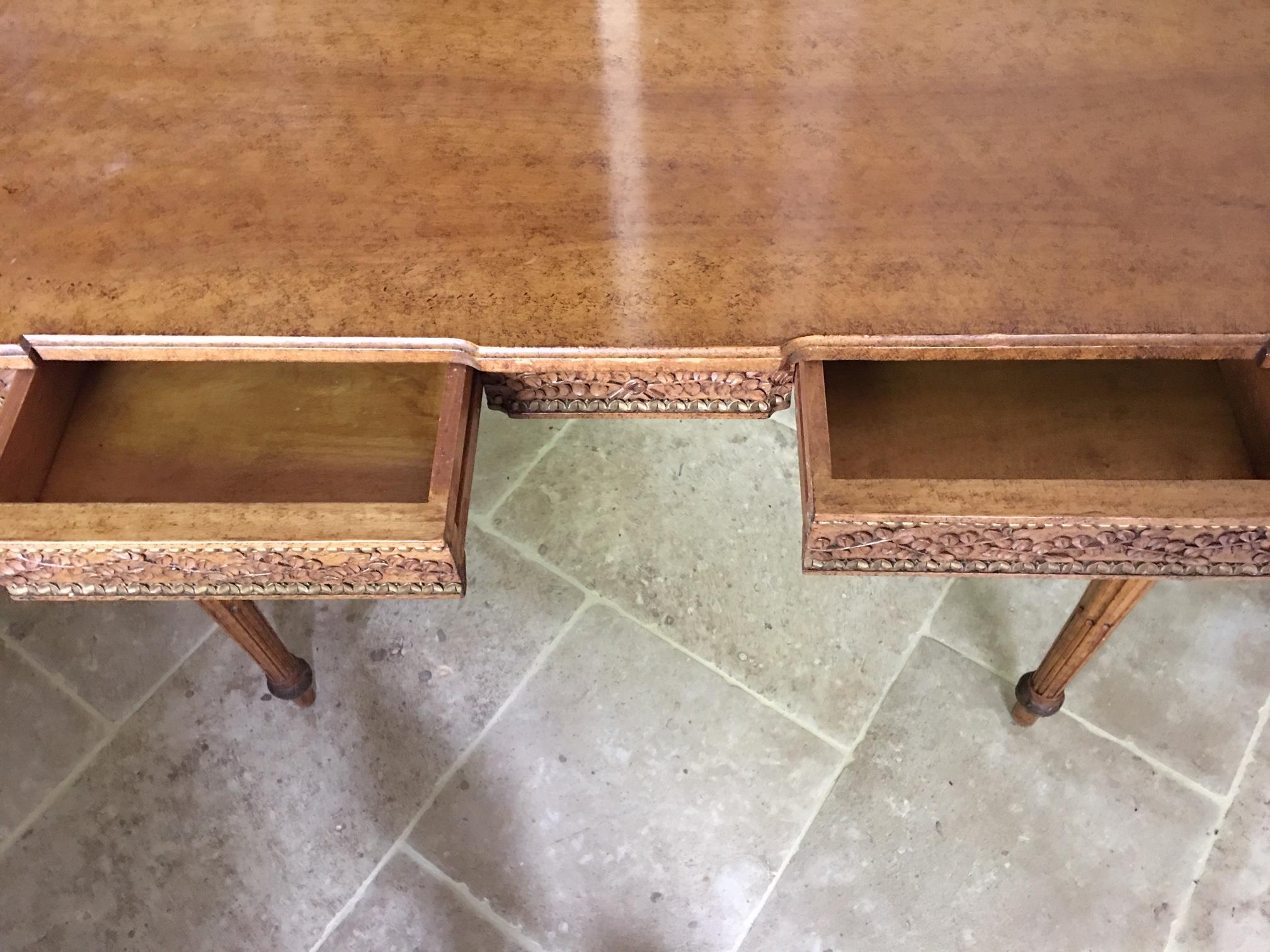 Walnut Console with a Carved Decorative Apron and Two Drawers, 20th Century In Good Condition For Sale In Savannah, GA