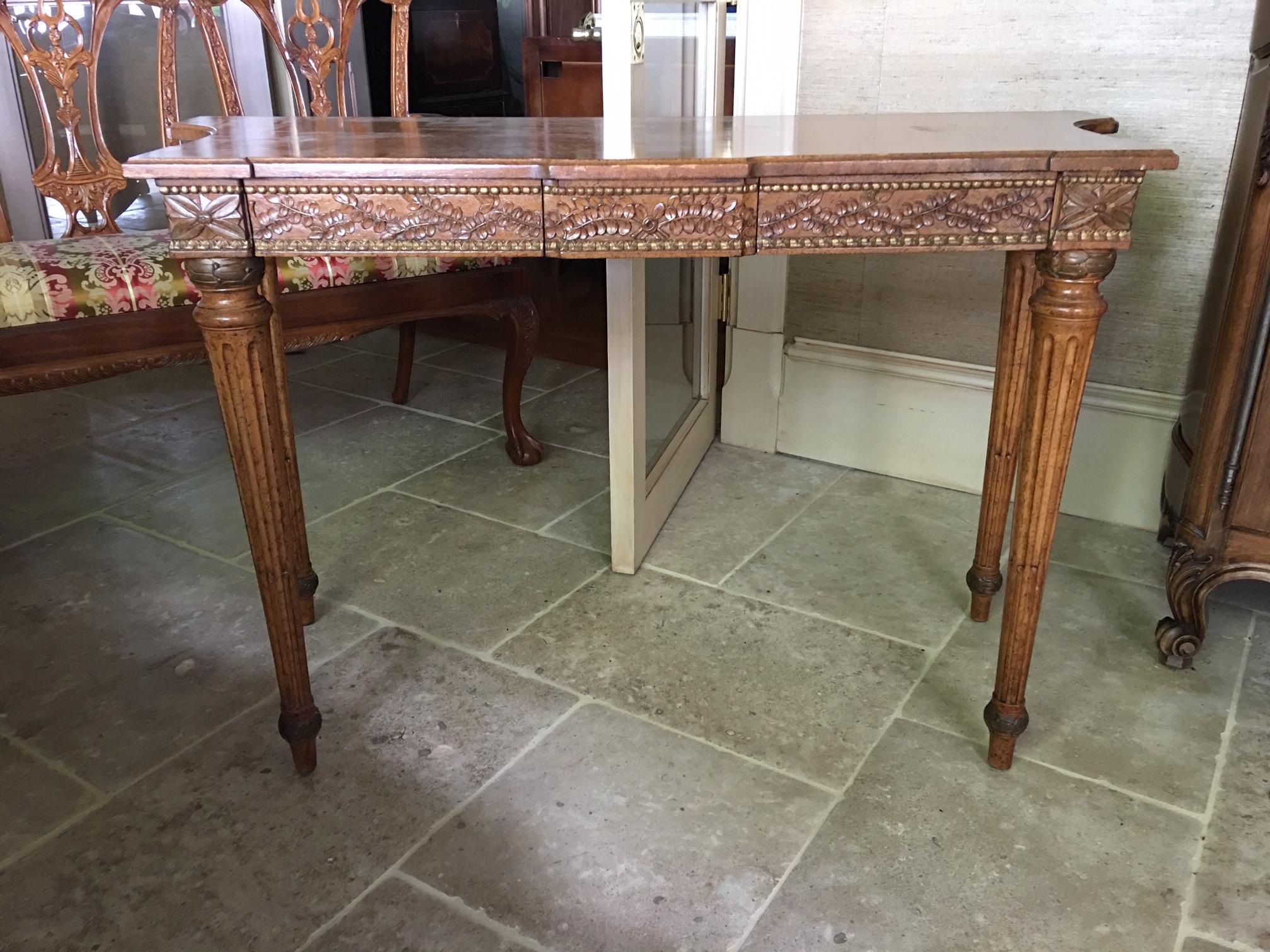 Walnut Console with a Carved Decorative Apron and Two Drawers, 20th Century For Sale 4