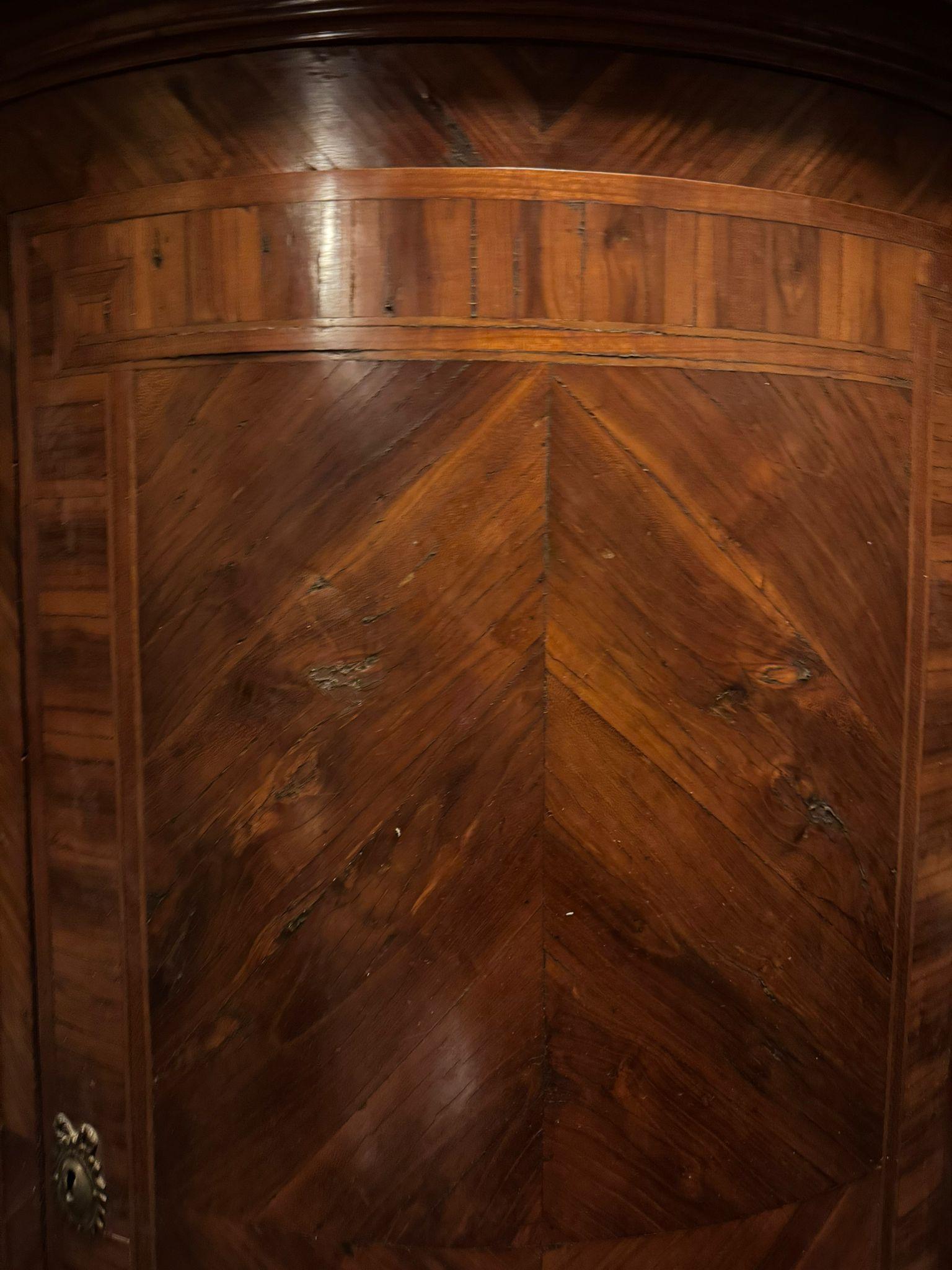 18th Century and Earlier Walnut corner cabinet with one door, veneered with inlays, Italy For Sale