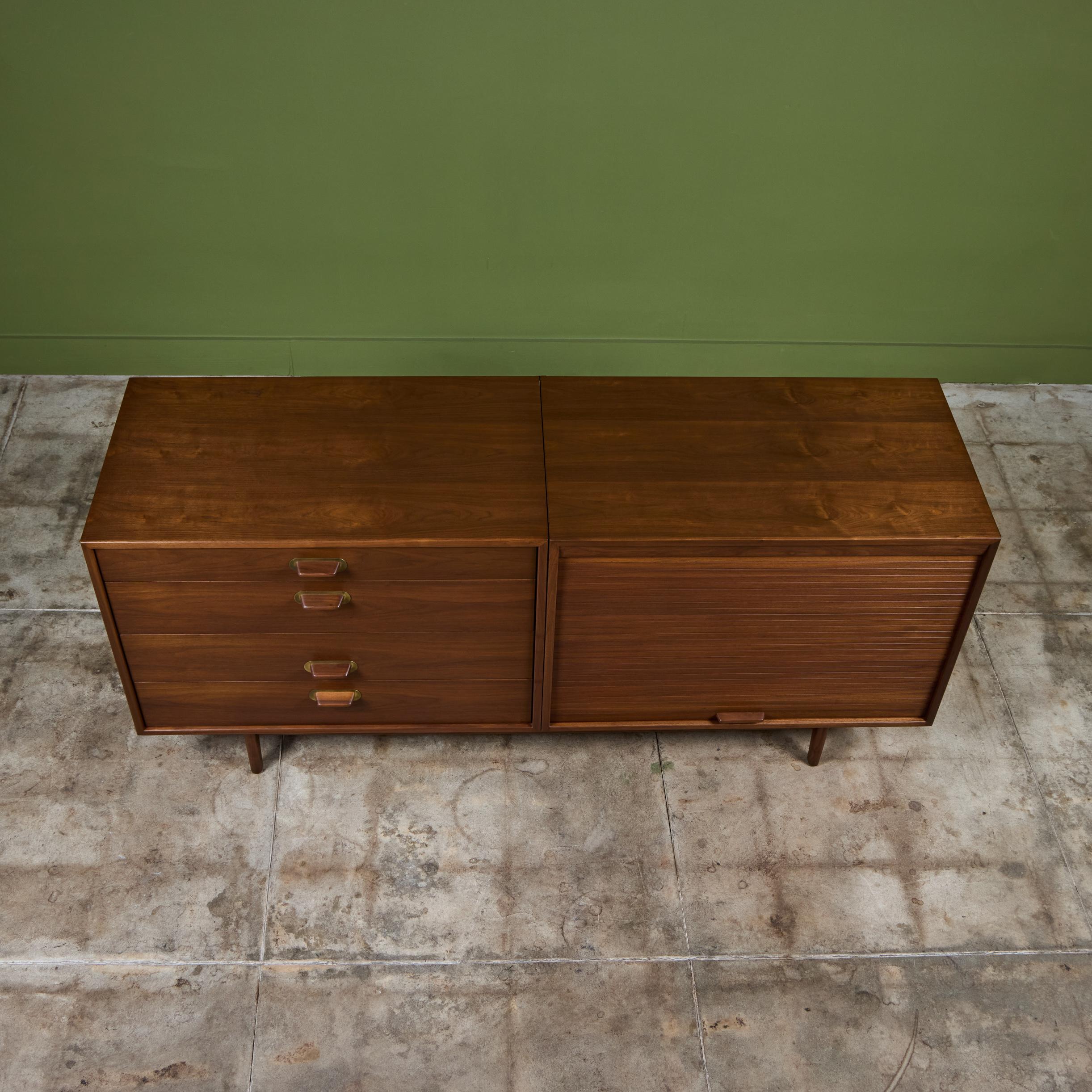 Walnut Credenza by Jens Risom For Sale 4