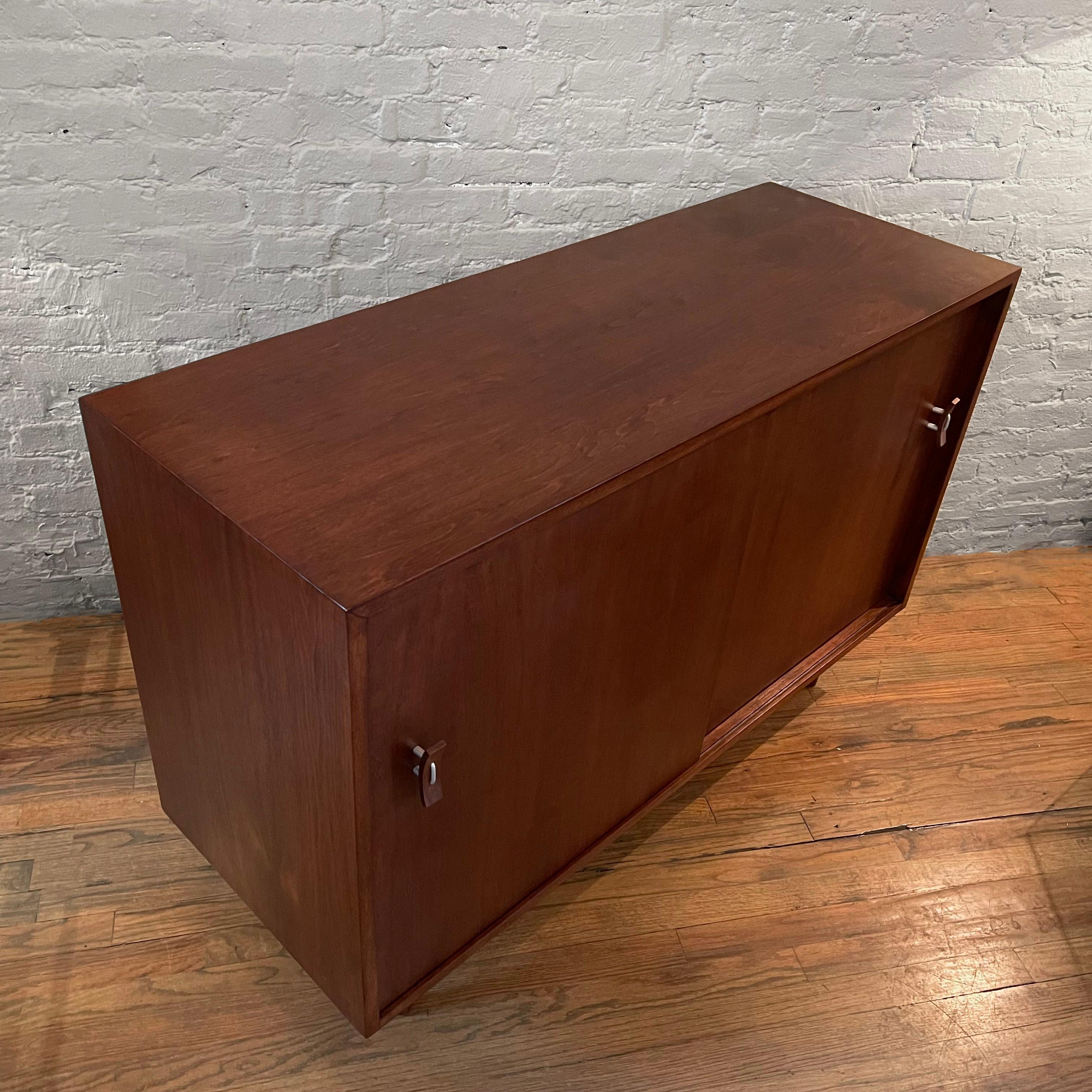 Walnut Credenza by Stanley Young for Glenn of California 4