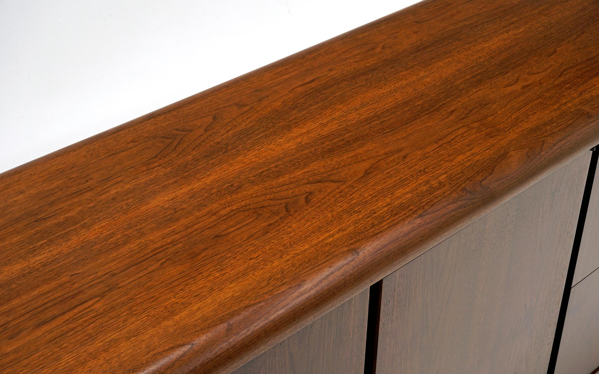 Walnut Credenza, Chrome Recessed Base by Office Suites Inc. Expertly Refinished In Good Condition For Sale In Kansas City, MO