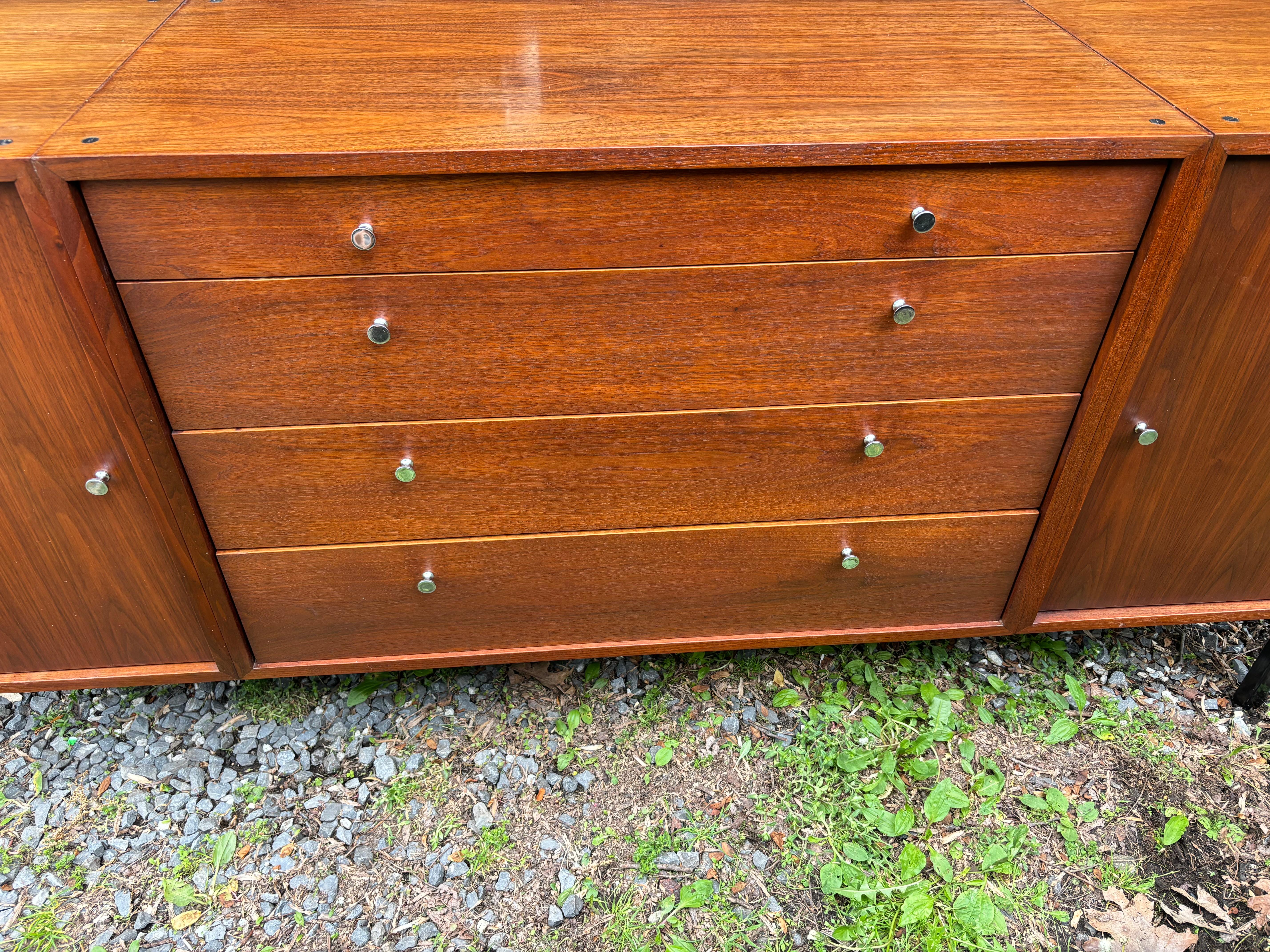 American Walnut Credenza or Buffet in the Style of Knoll For Sale