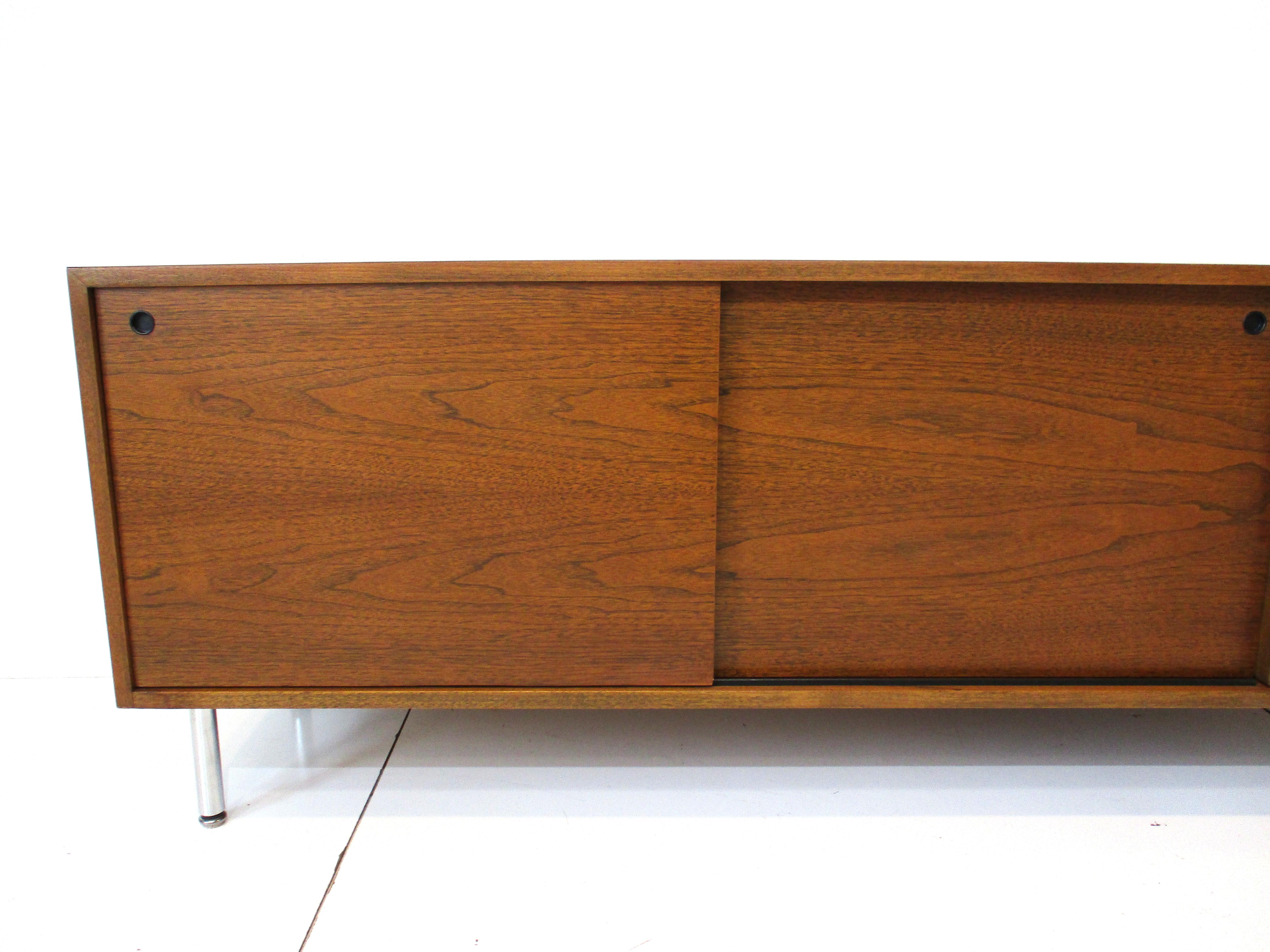 Mid-Century Modern Walnut Credenza Sideboard in the Style of George Nelson / Herman Miller