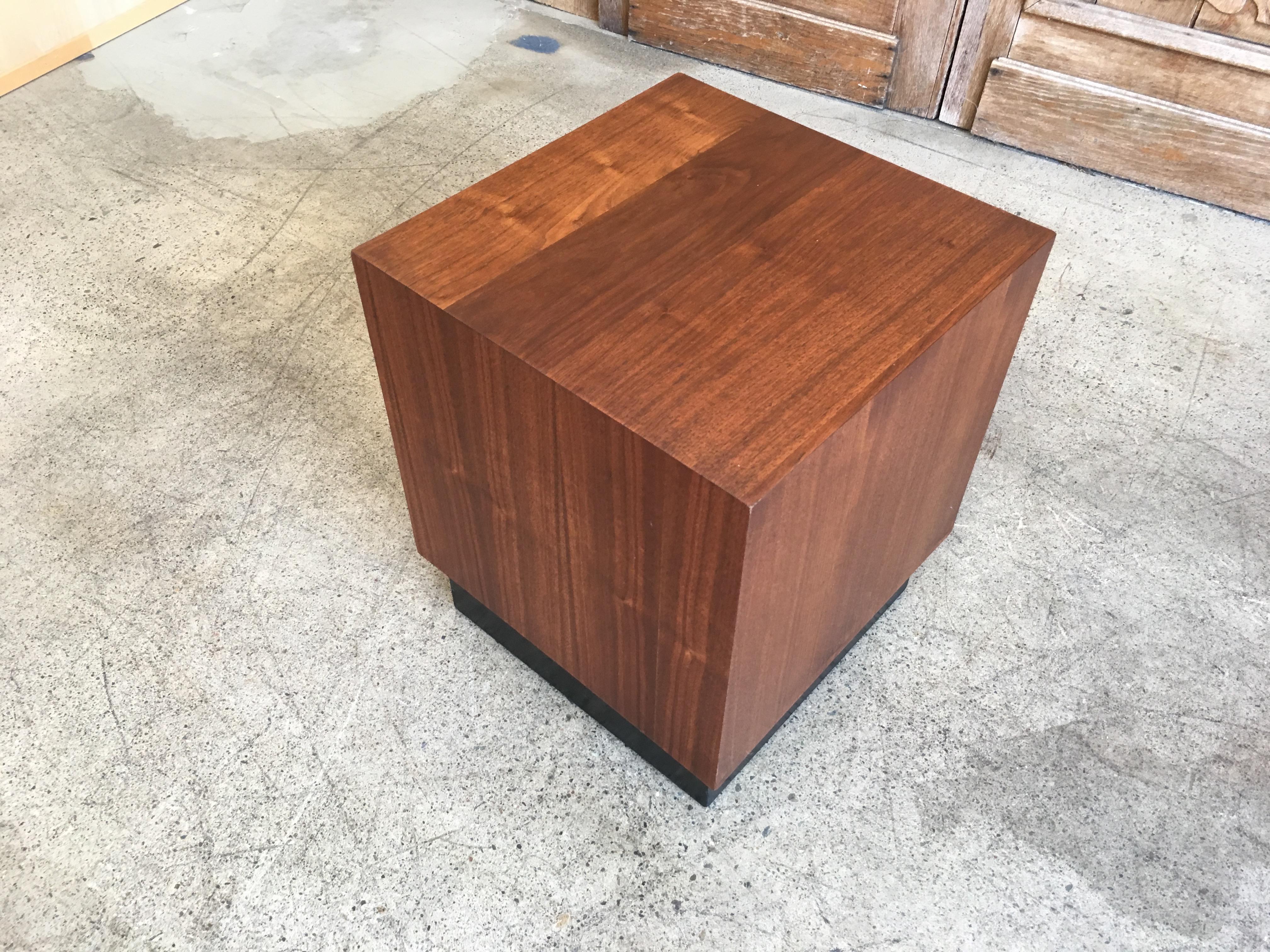 Mid-Century Modern Walnut Cube with Black Plinth