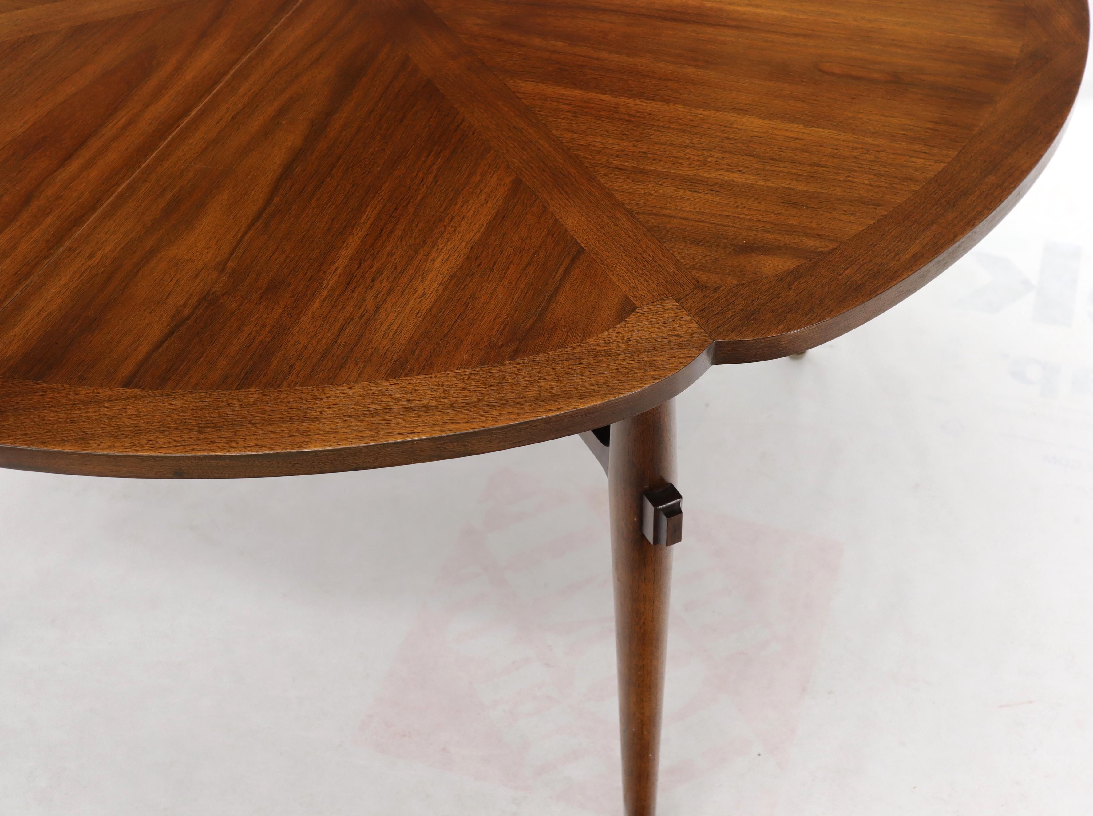 20th Century Walnut Daisy Shape Top Dining Table with Two Extension Boards Leaves